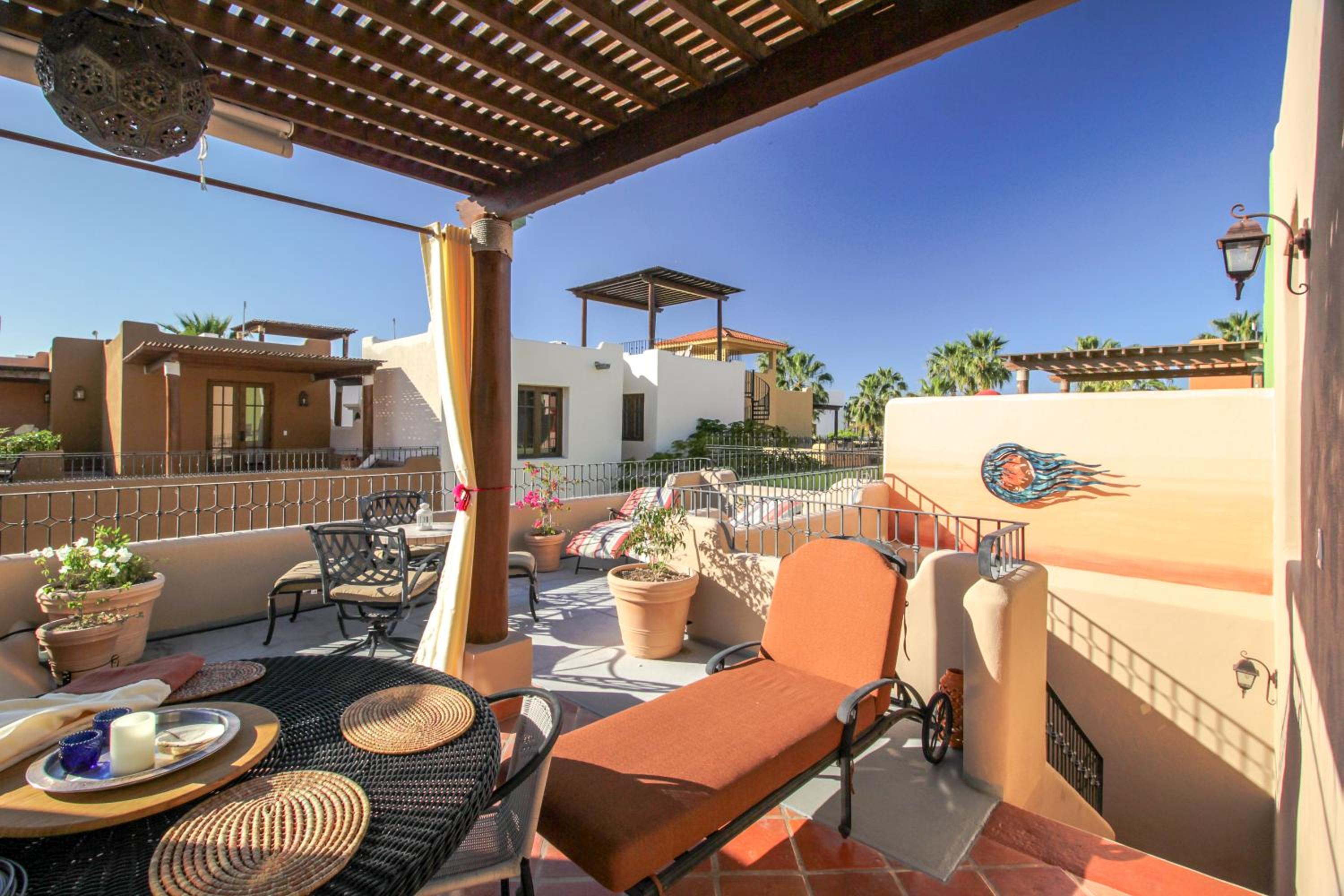 Casa la Bodega 533 at Founders