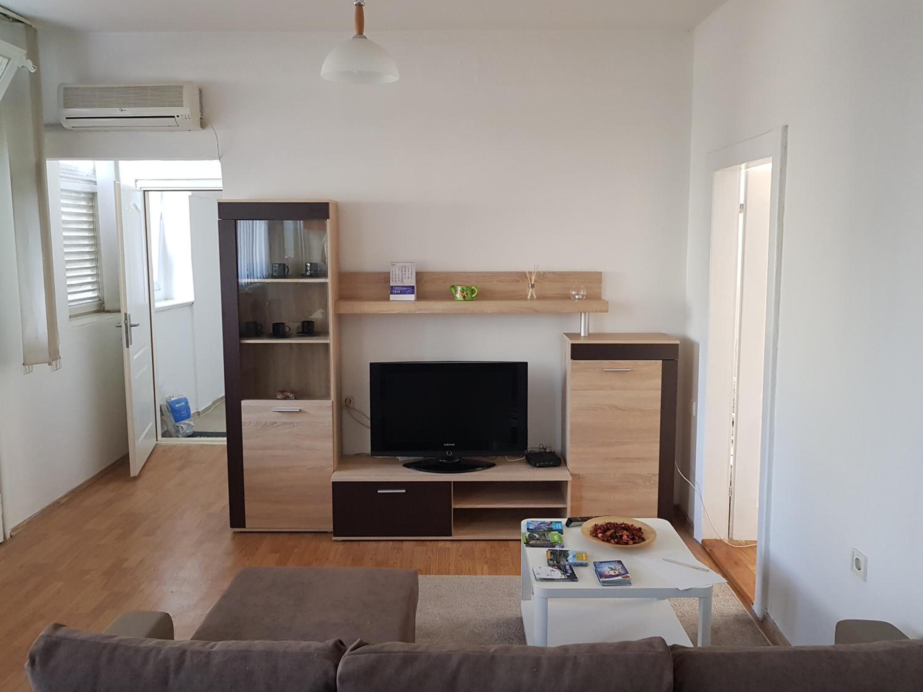 SARA Apartment