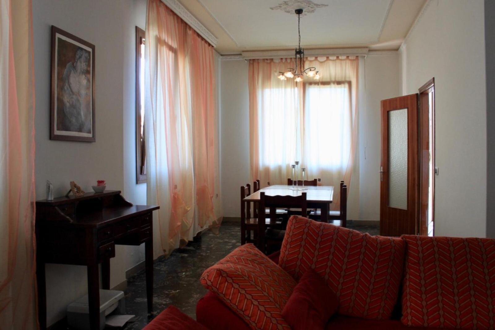casa vacanza Pina view 4