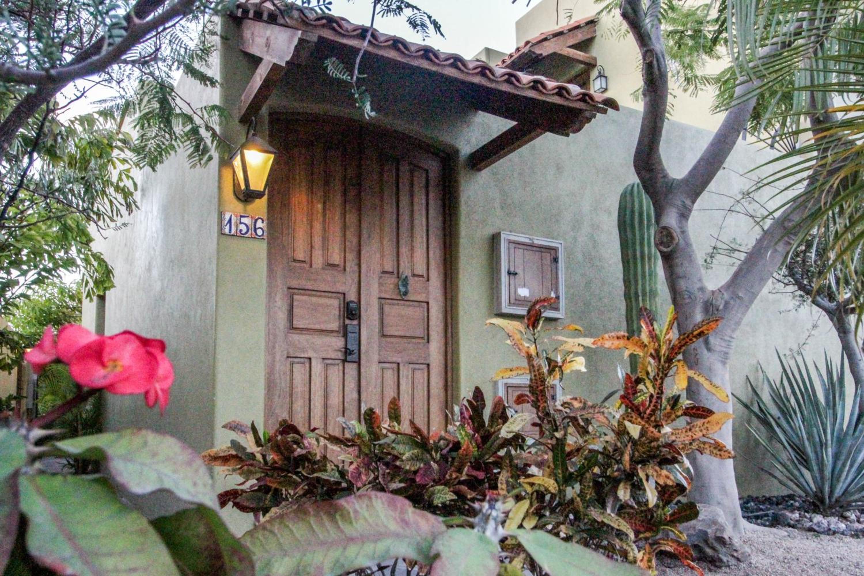 Casa la Bodega 533 at Founders