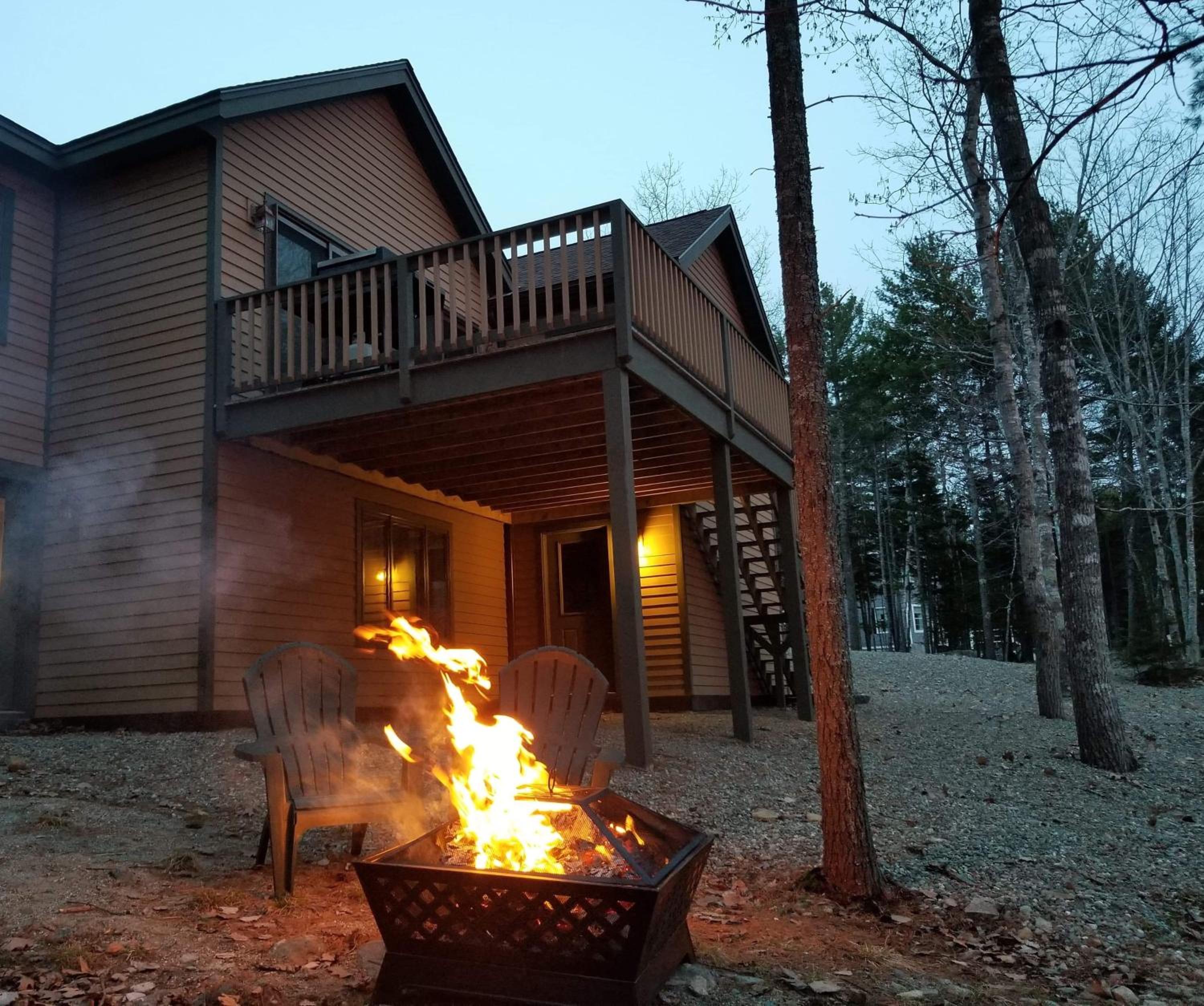 Modern House Family Retreat view 3