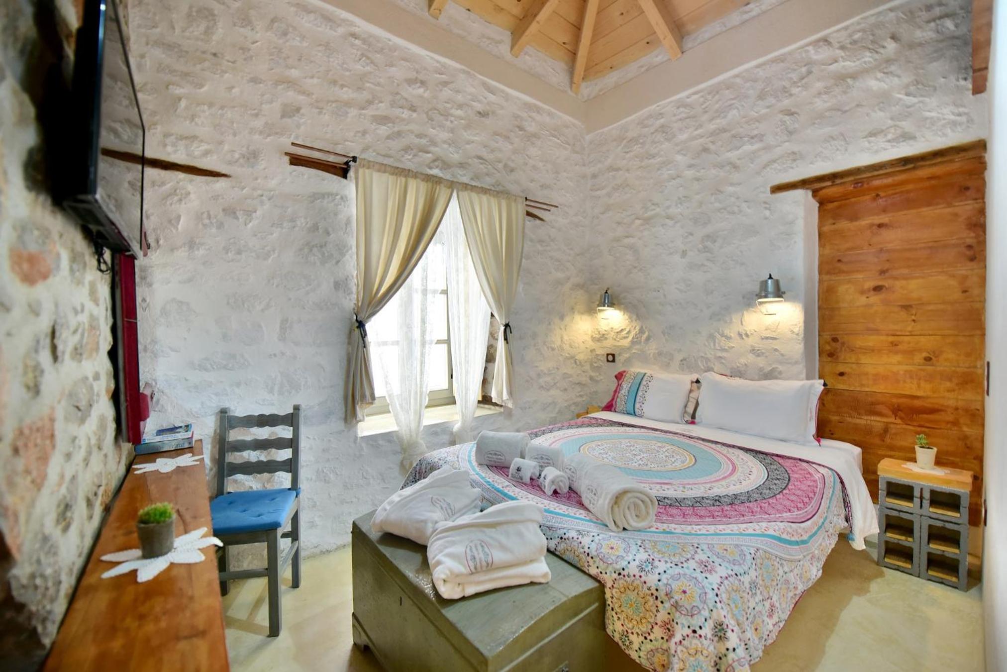 Mastoris Mansion