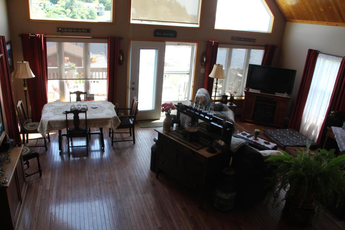 Sal's Bed and Breakfast by the Sea