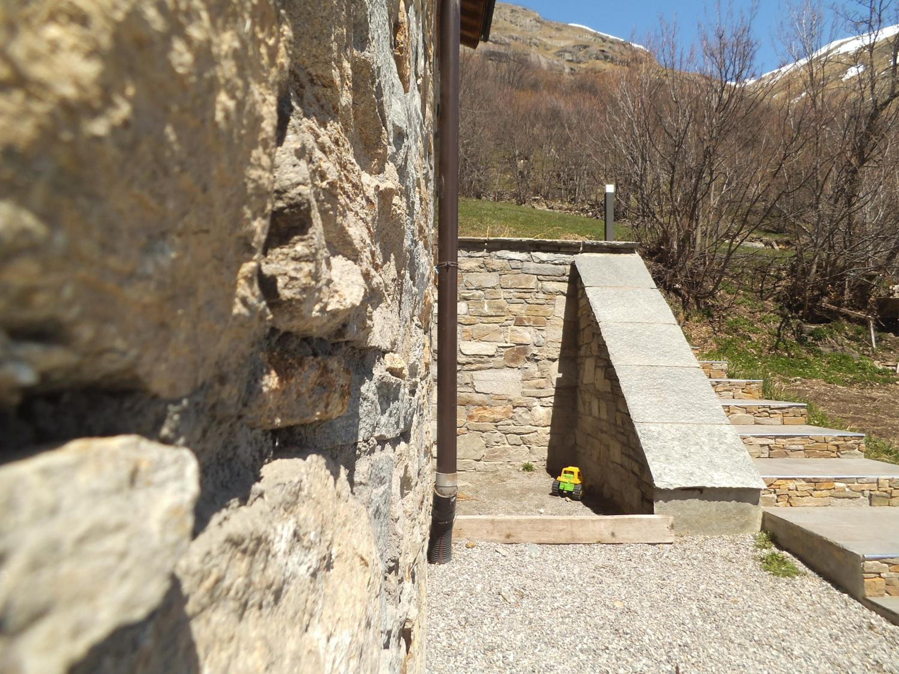 Photo 46