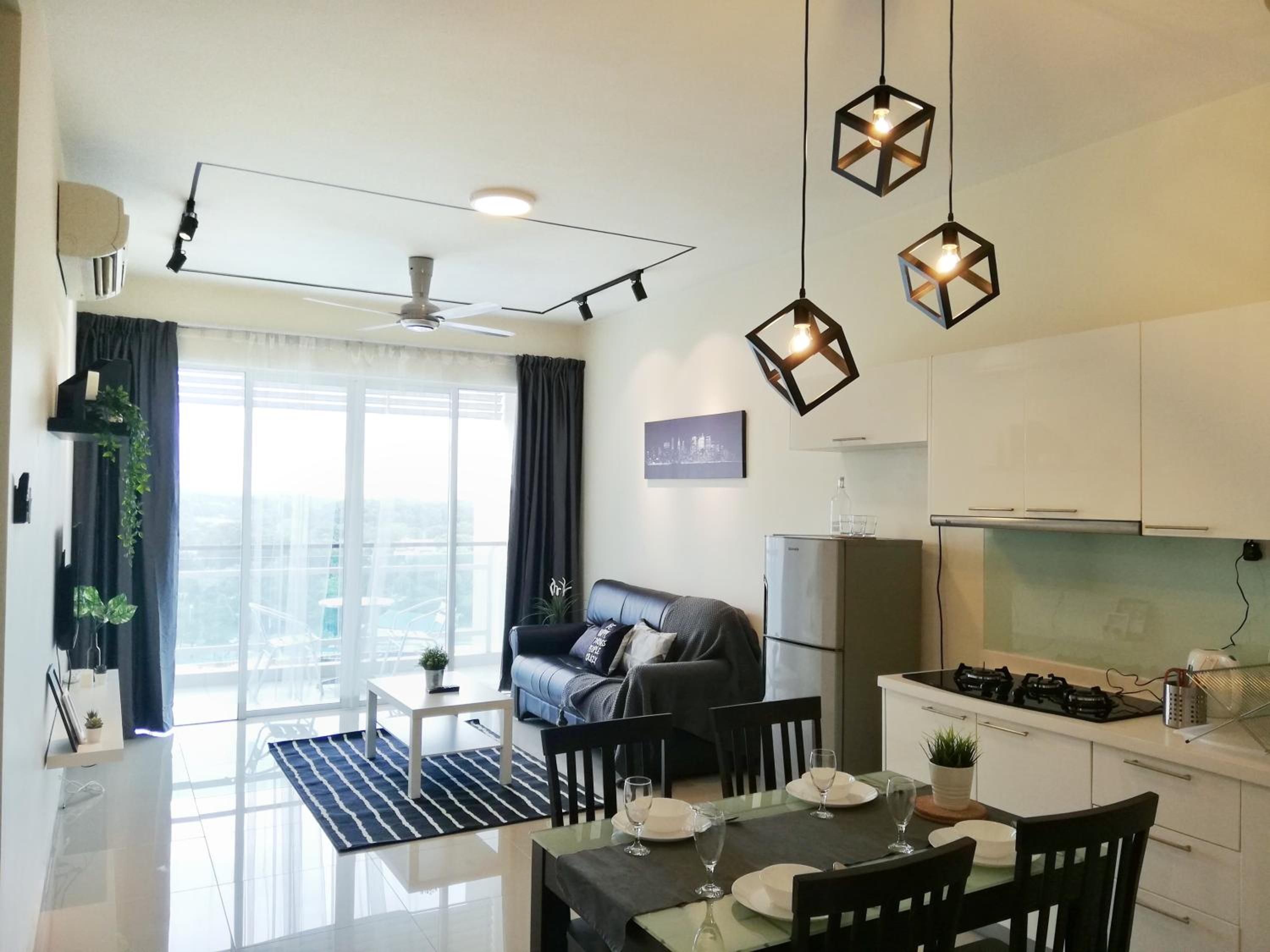 Ara Damansara Oasis Residence, Specious Home 4-8pax, 8min Subang Airport, 10min Sunway photo 1