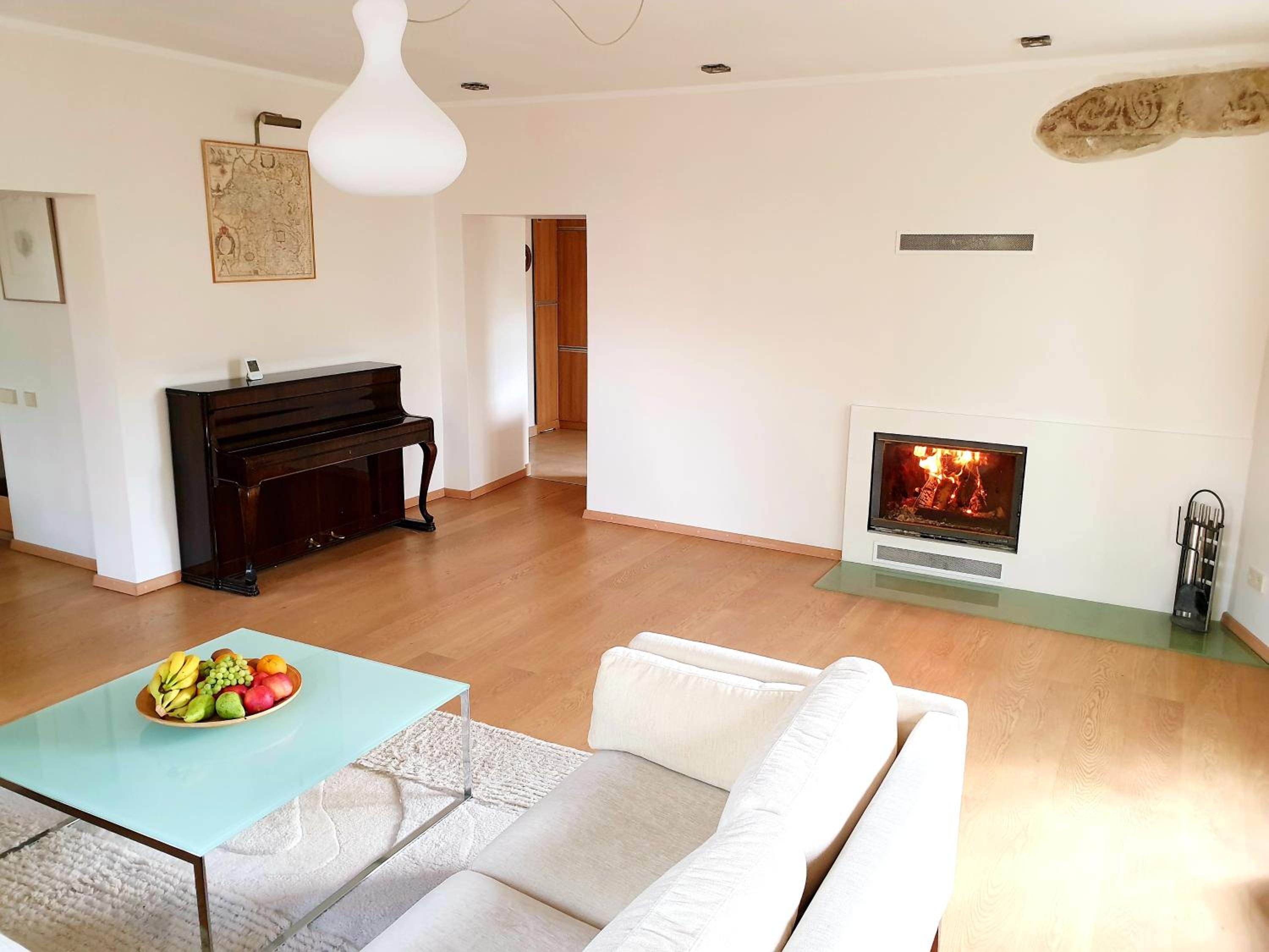 Exceptional Uzupis Bridge 3 bedroom apartment view 5