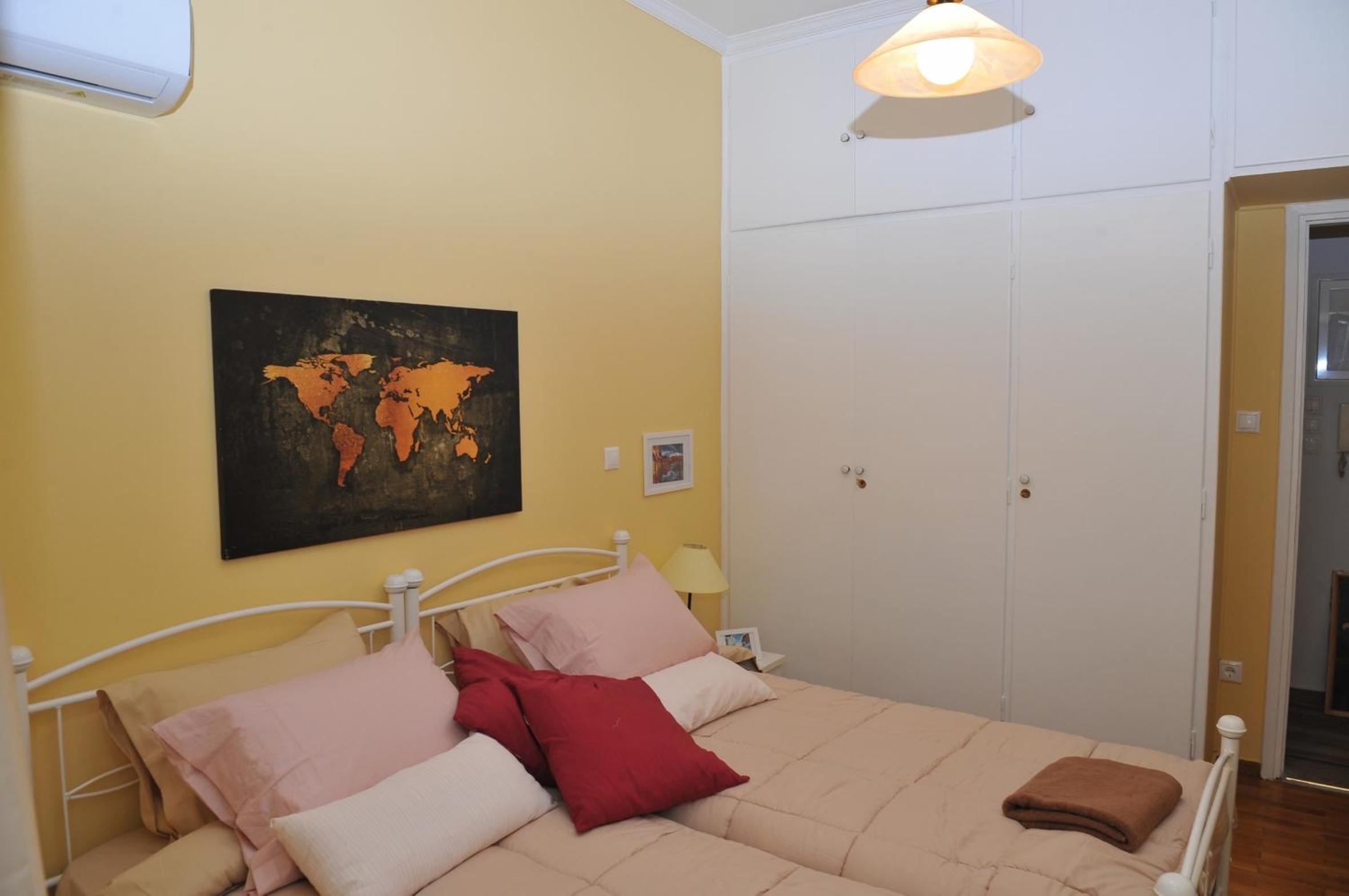 Cozy ACROPOLIS