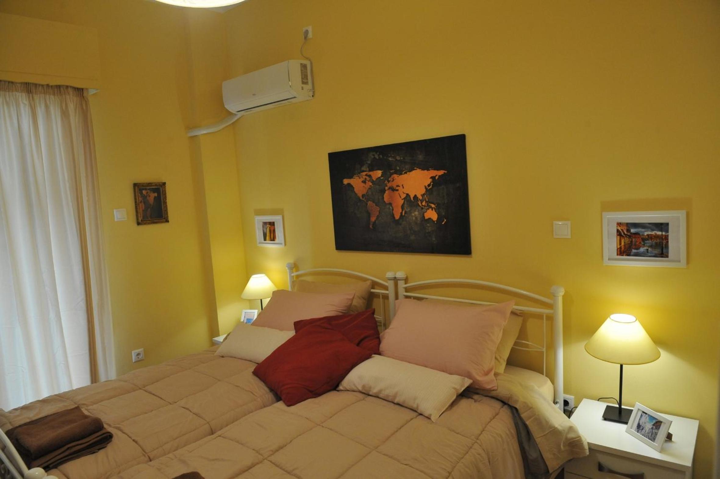 Cozy ACROPOLIS