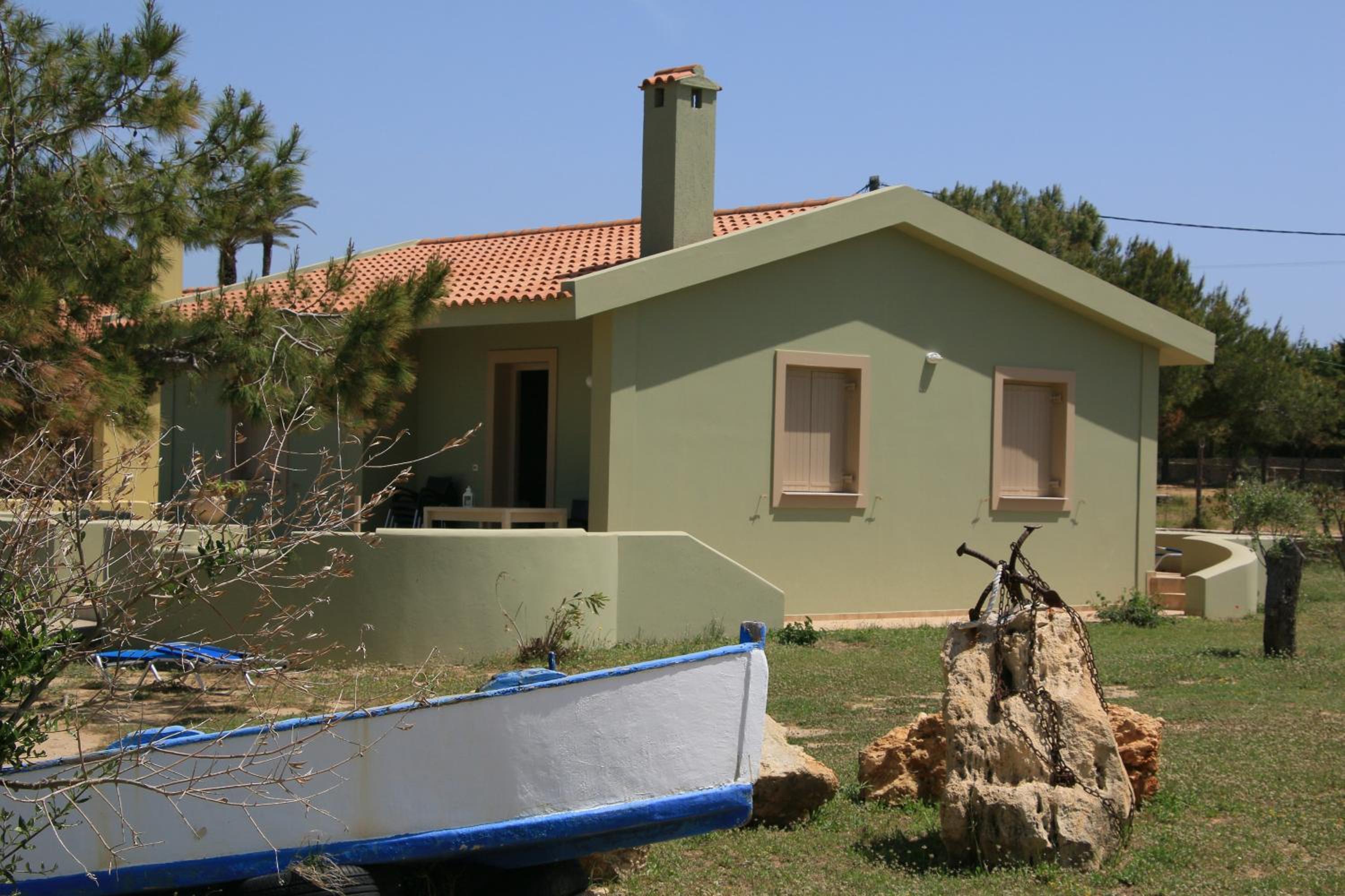 Minies Beach Villas