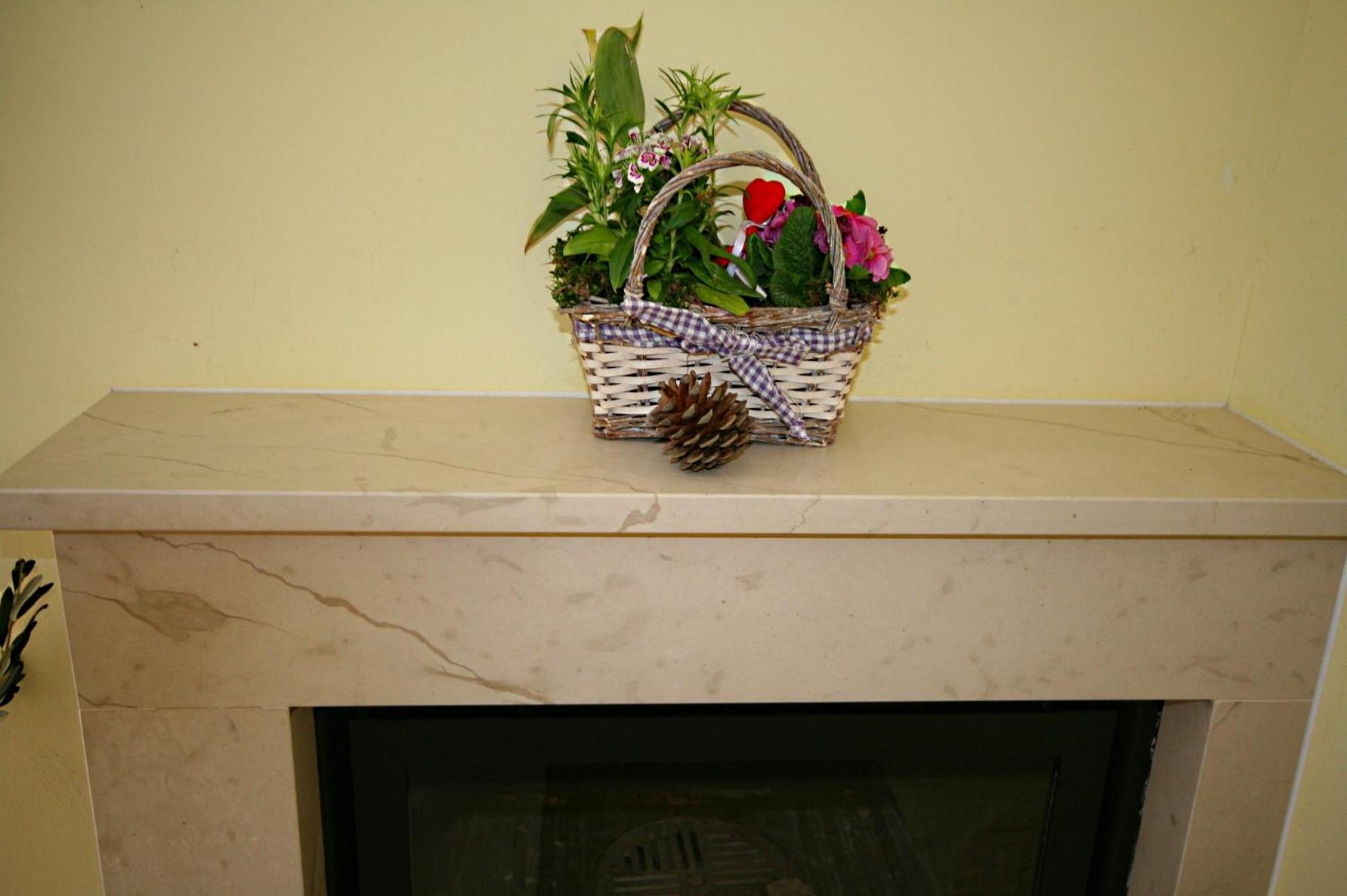 Photo 49