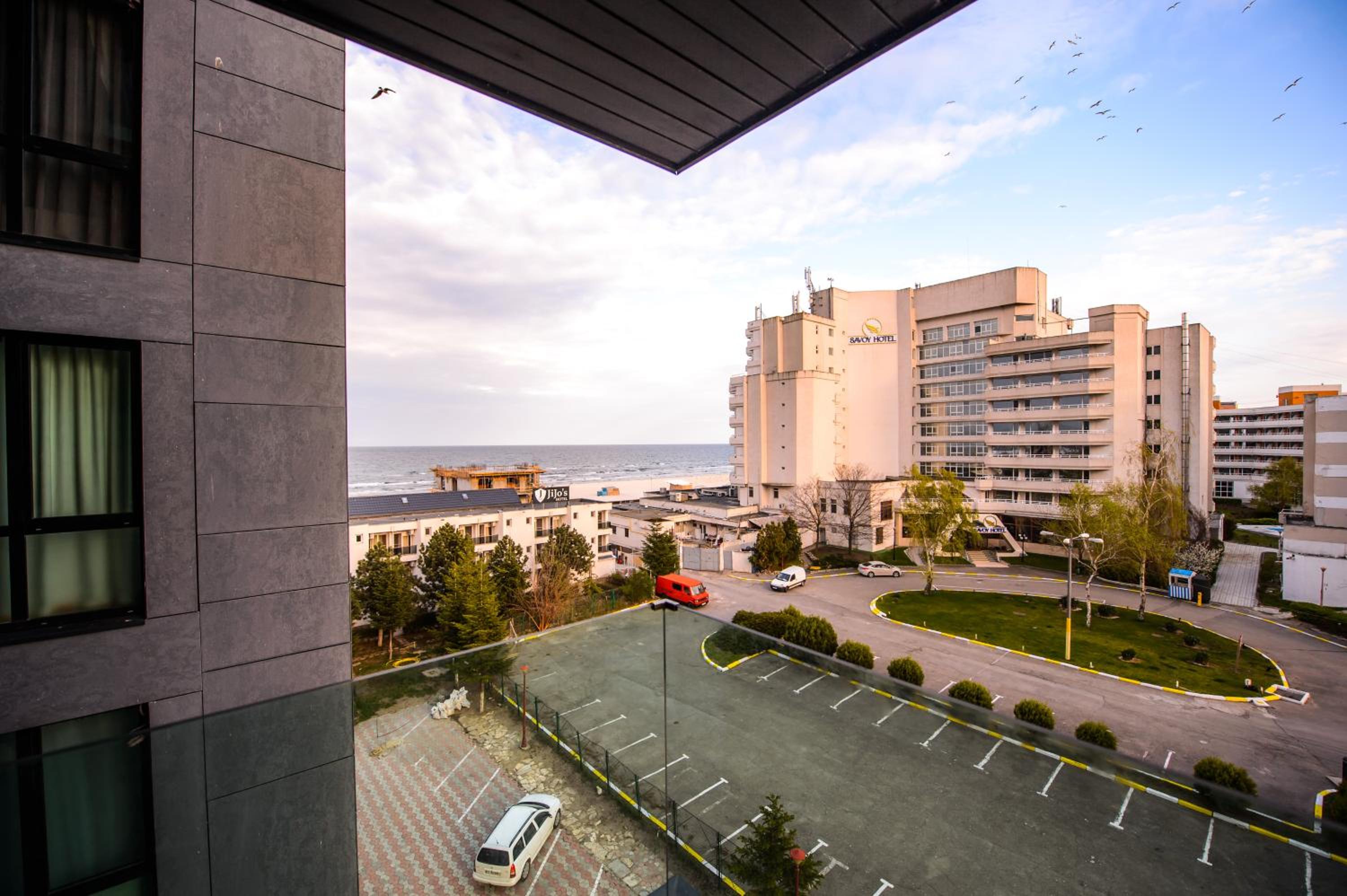 Blue Bike Seaview Apartment & Penthouse