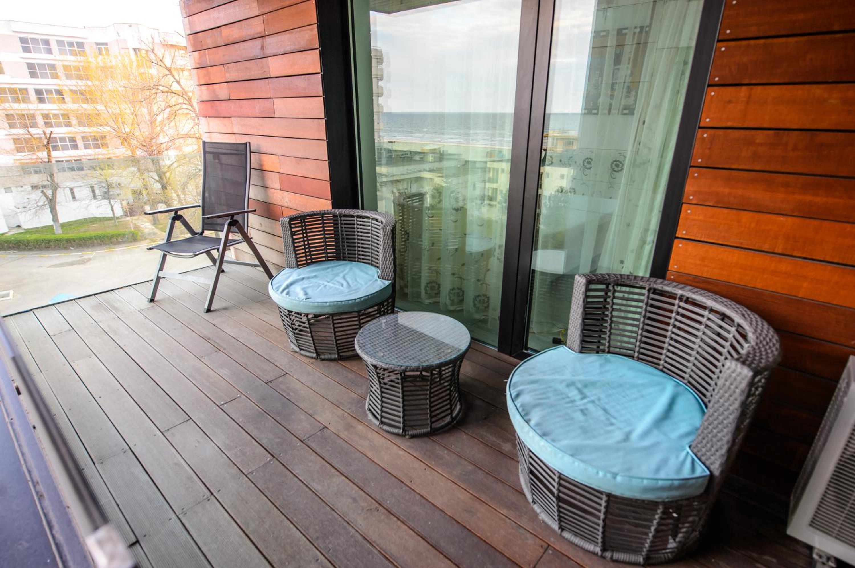 Blue Bike Seaview Apartment & Penthouse