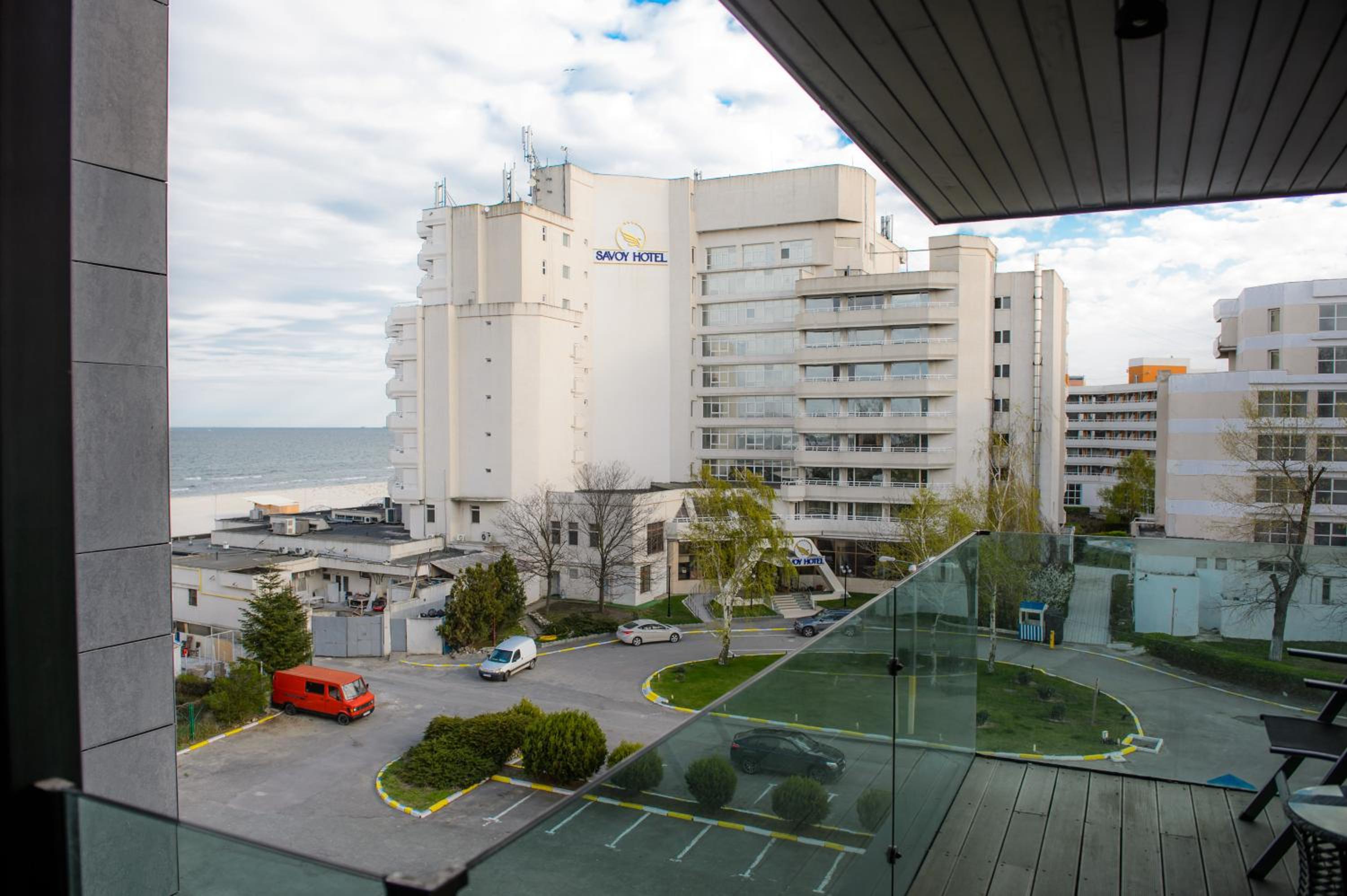 Blue Bike Seaview Apartment & Penthouse