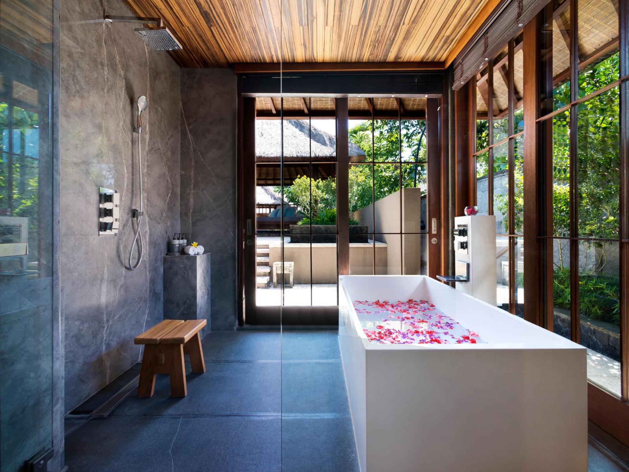 Hoshinoya Bali