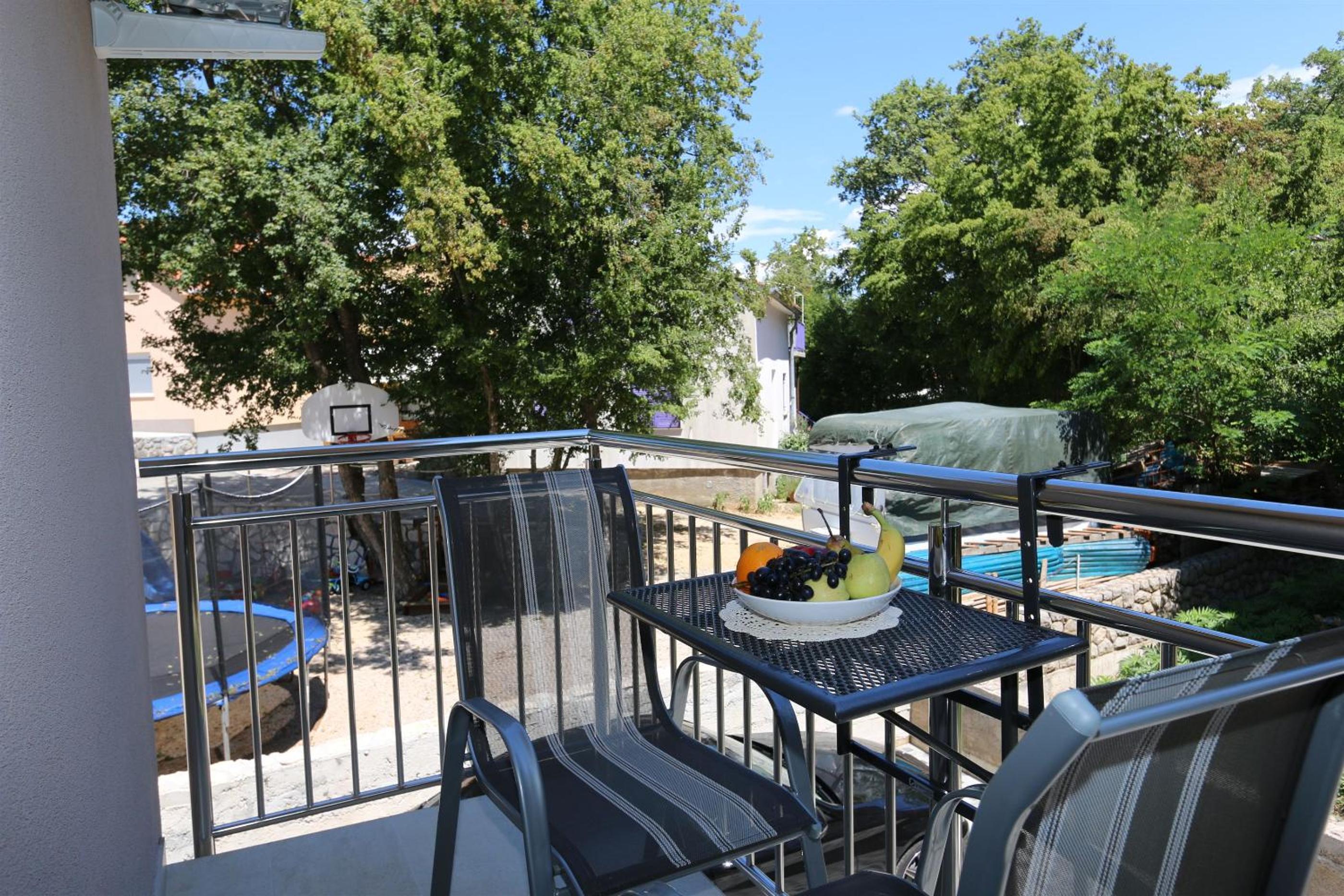 Apartments Maric-Hlapa view 3