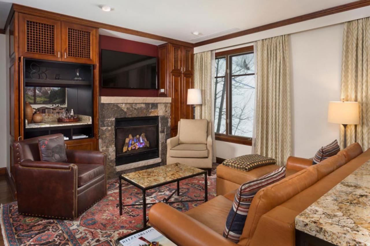The Ritz-Carlton Club, Two-Bedroom WR Residence 2405, Ski-in & Ski-out Resort in Aspen Highlands
