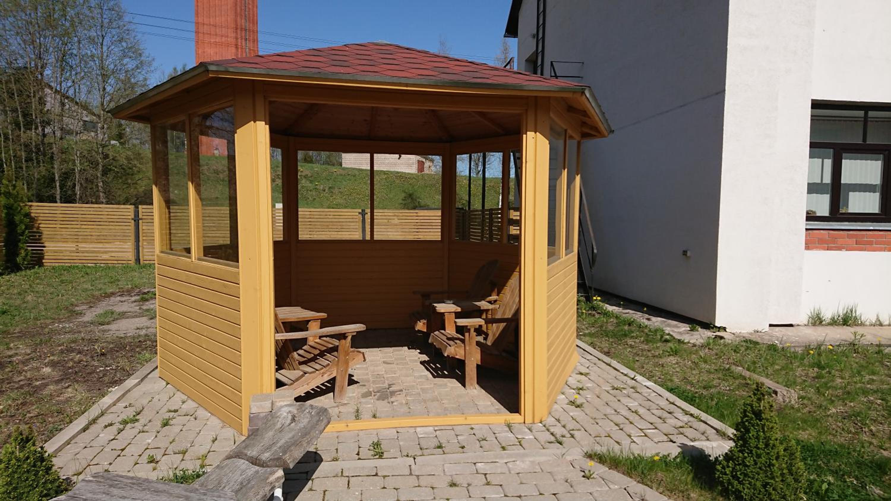 Photo 11