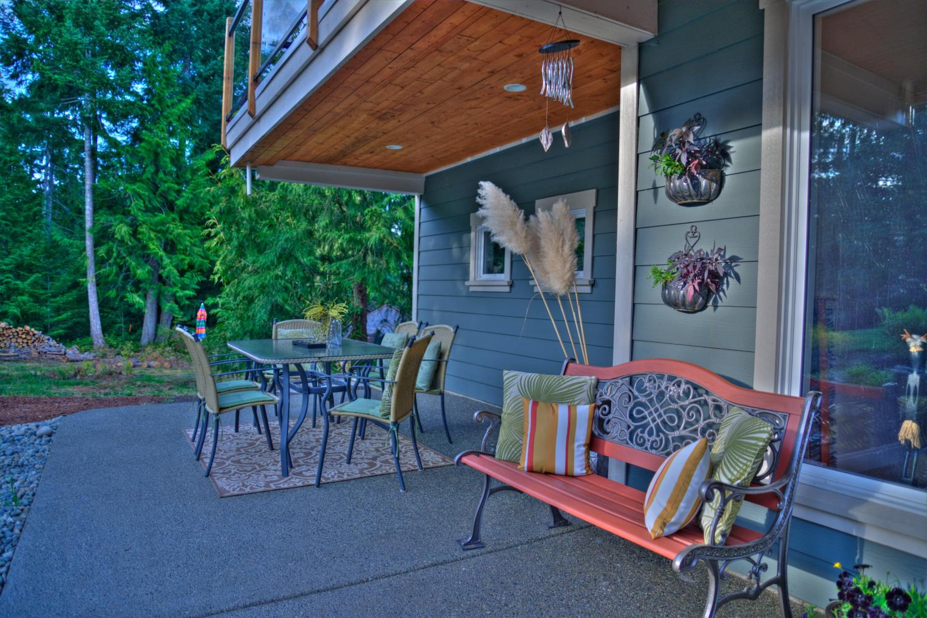 Shawnigan Suite B & B