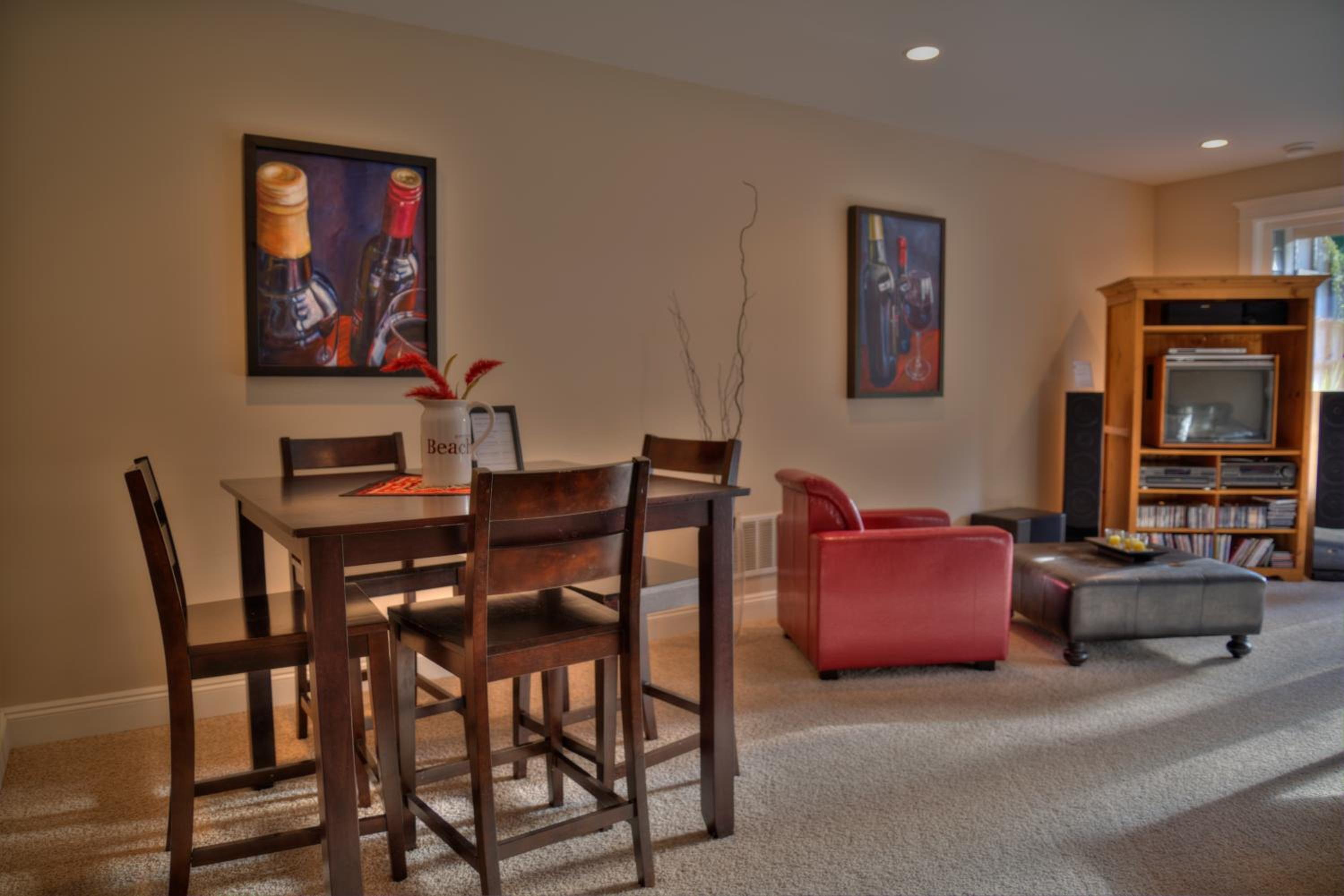 Shawnigan Suite B & B