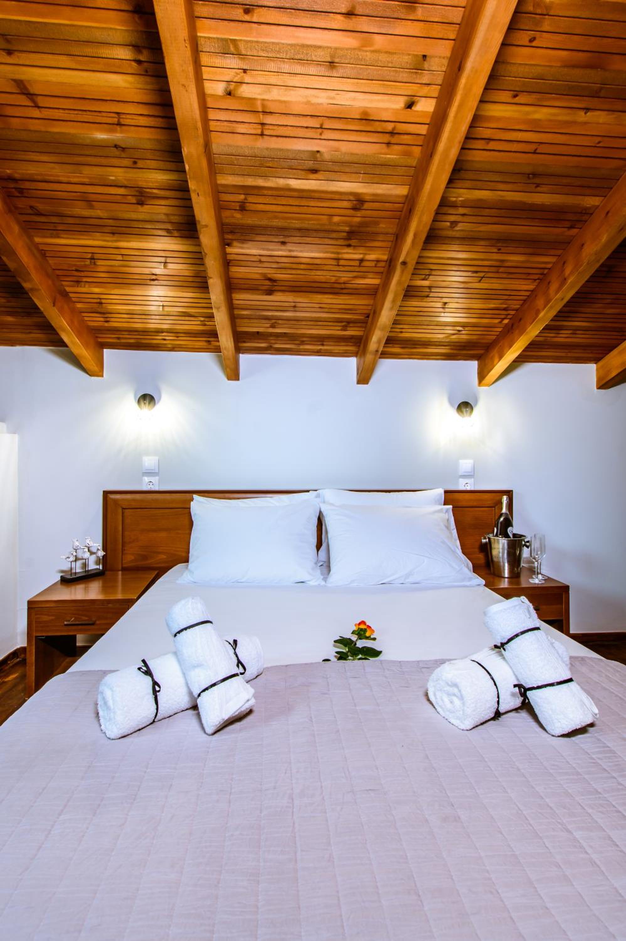 Ellafos Traditional Living-Elafonisi Couples Retreat