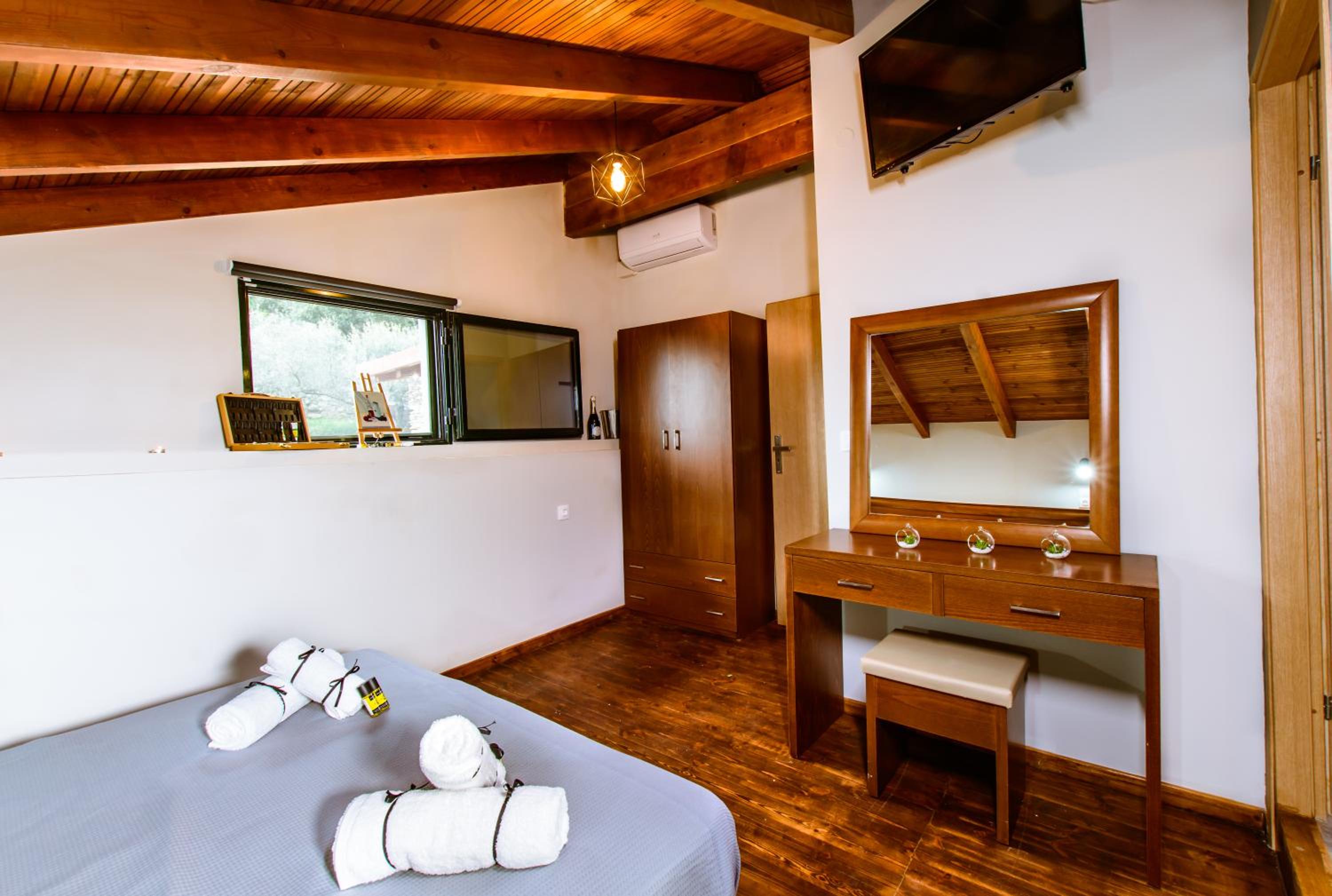 Ellafos Traditional Living-Elafonisi Couples Retreat