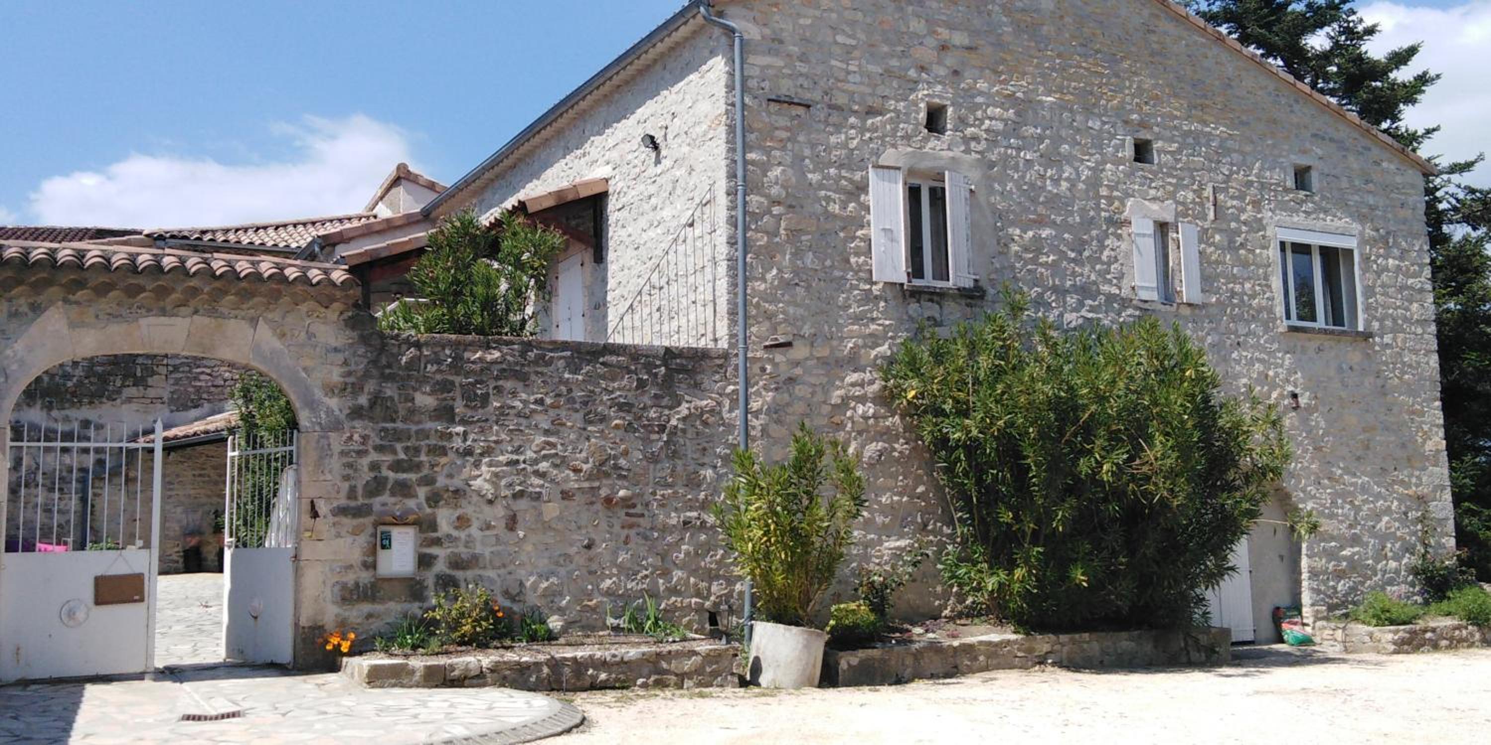 les monteils view 4