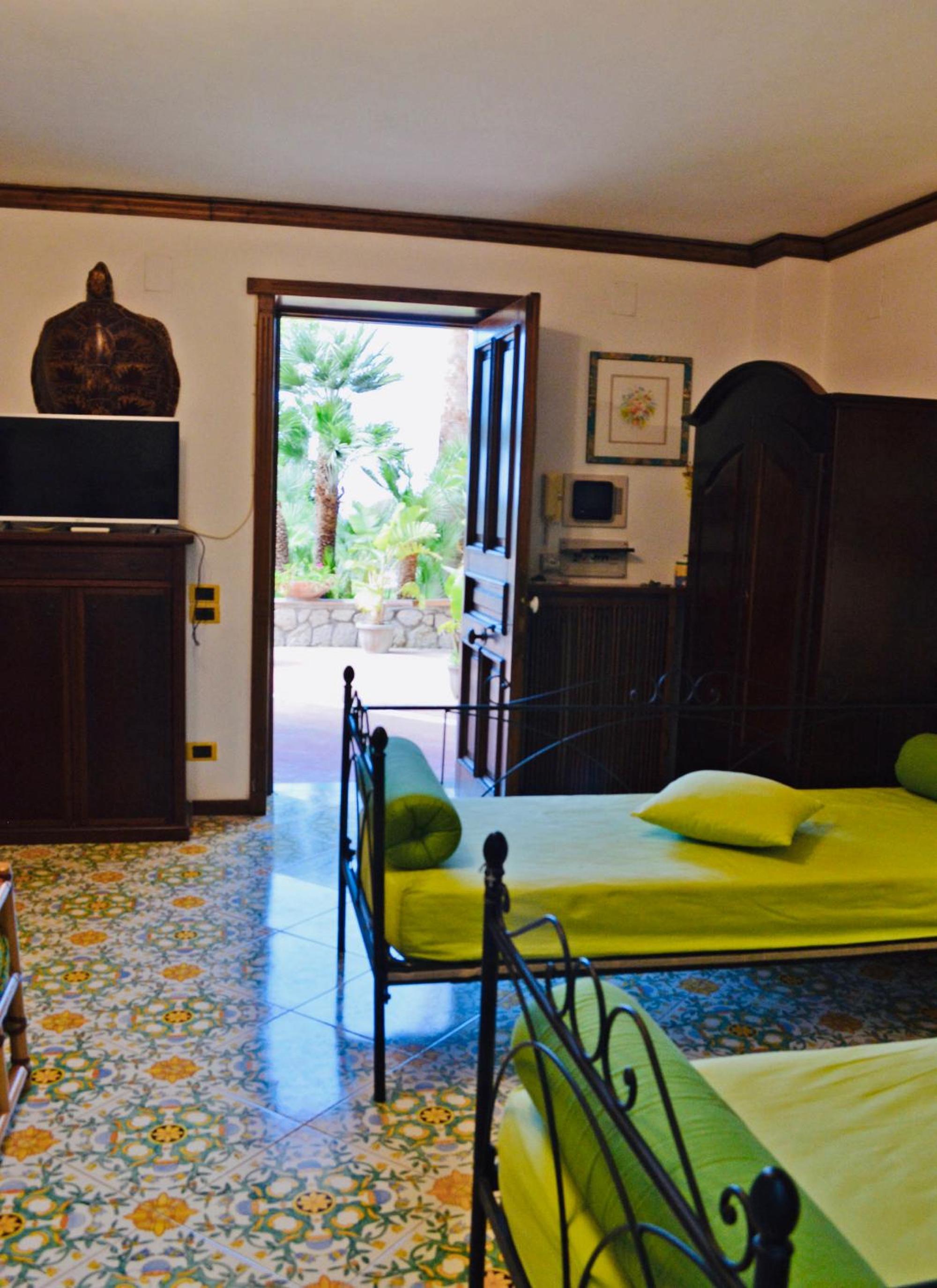 Villa Giovannella, Capri view 4