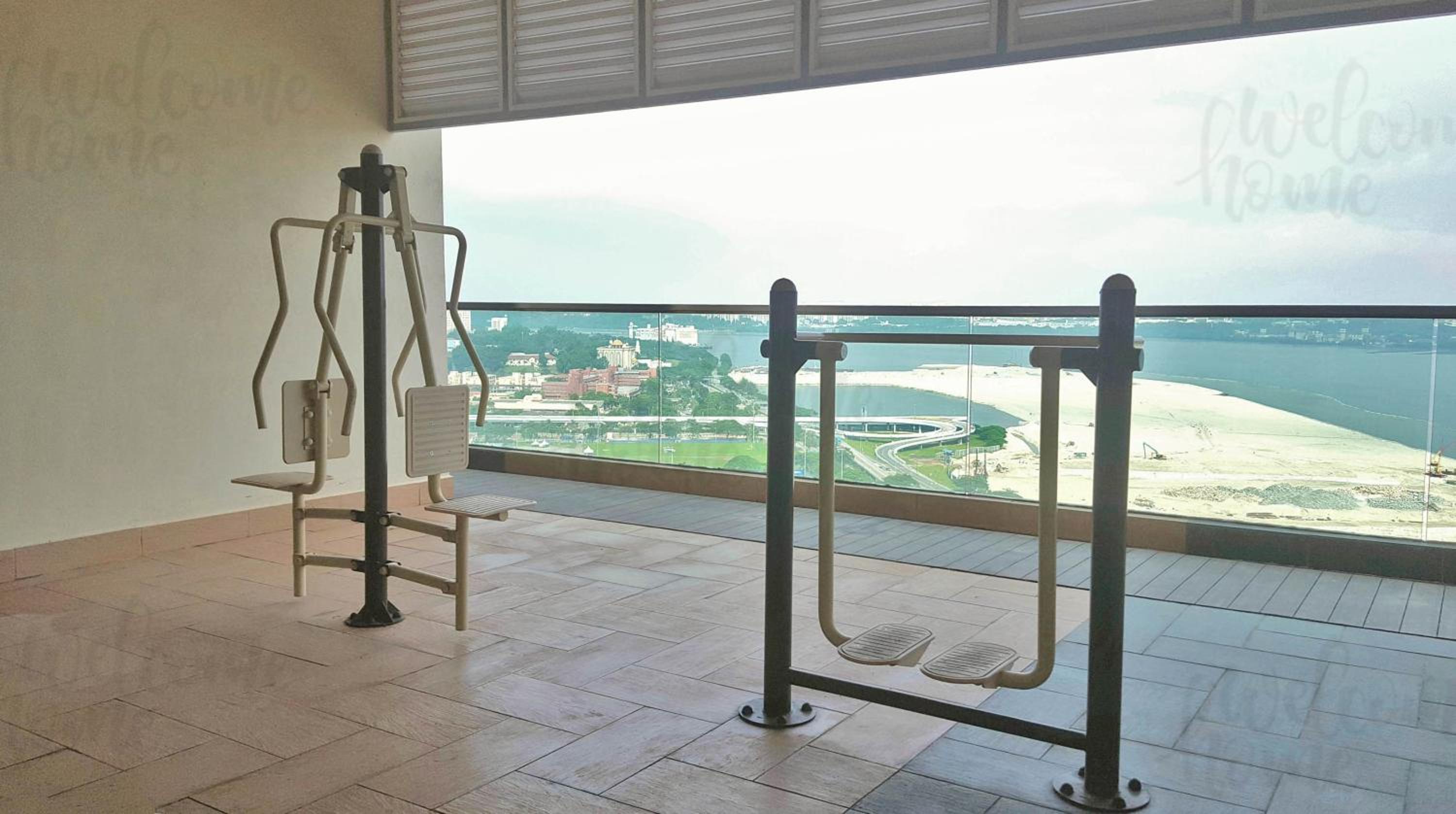 Paragon Residences Straits View Homestay by WELCOME HOME