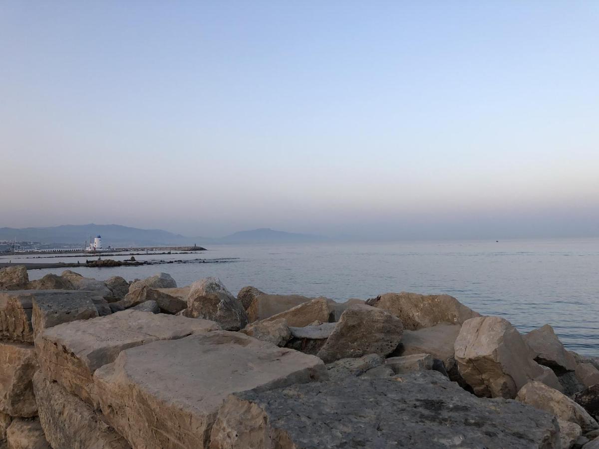 2270-Amazing new 2 bedrooms with furnished terrace view 5