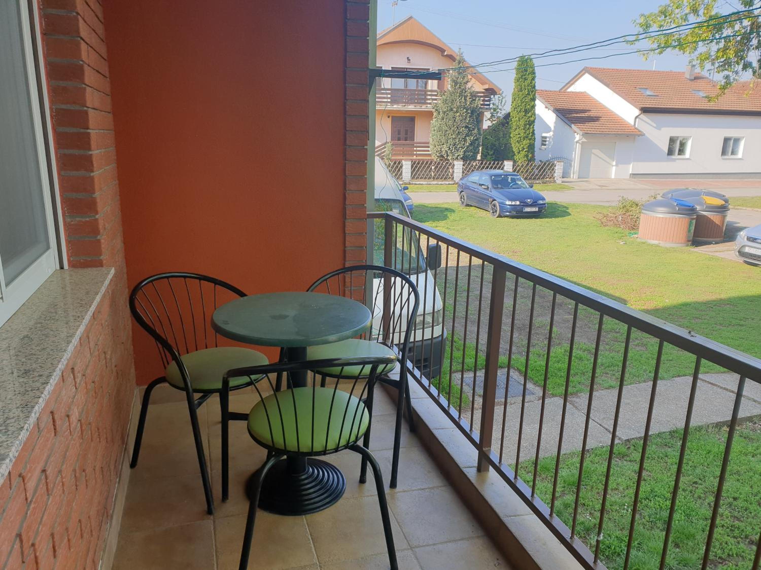 ivana 2 view 3