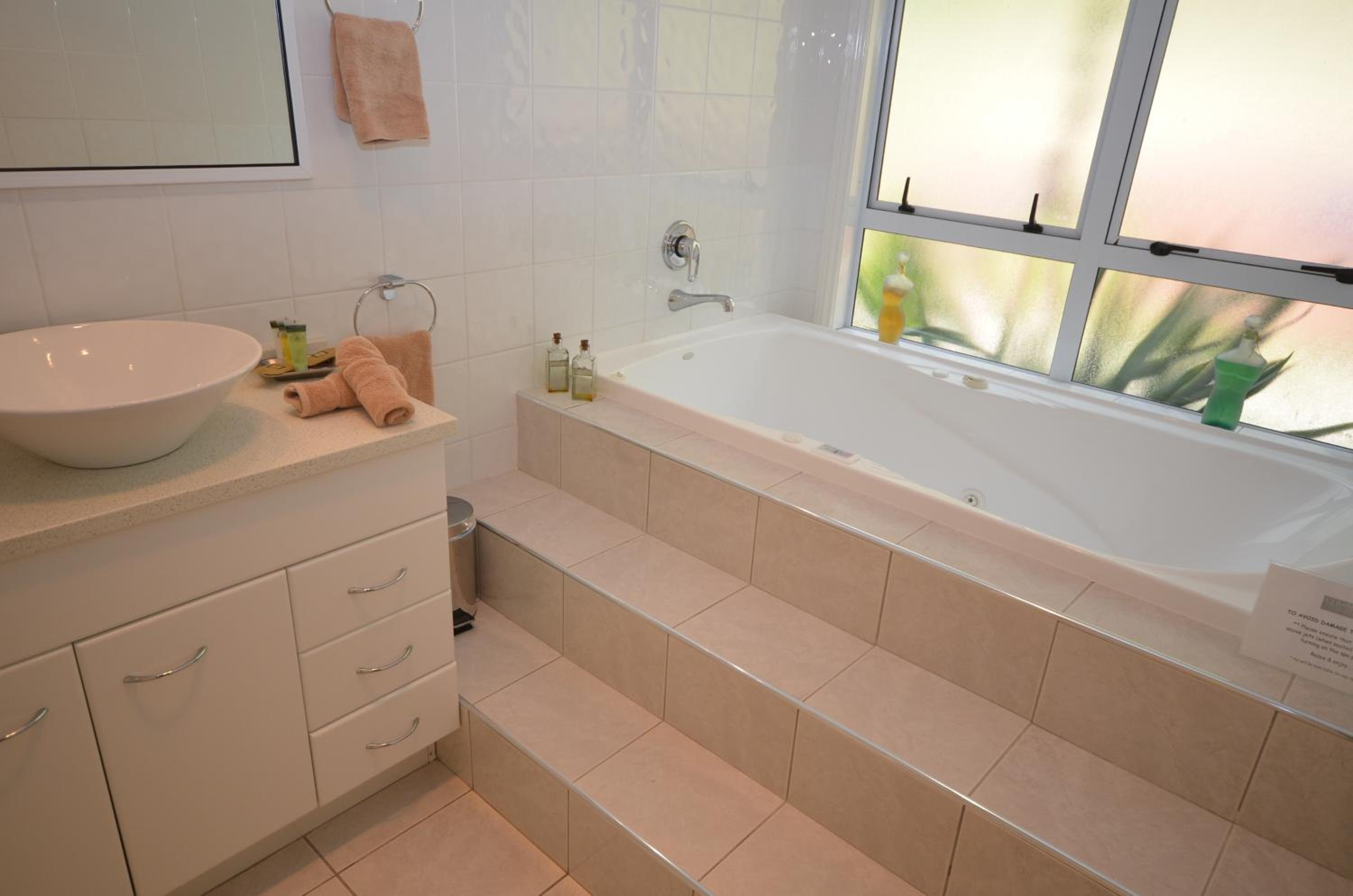 White House Ocean View Spa Villa
