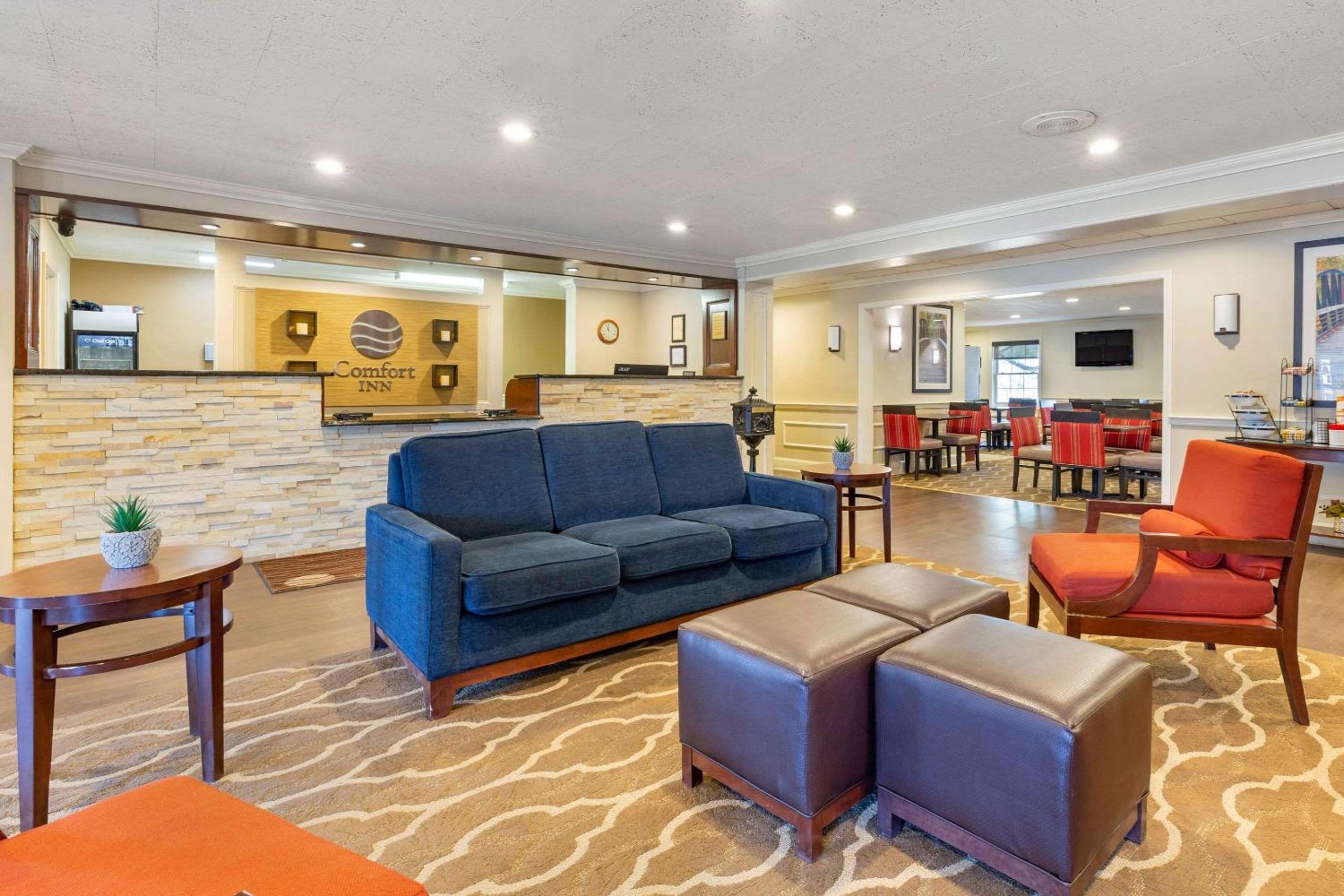 Comfort Inn Auburn-Worcester view 5