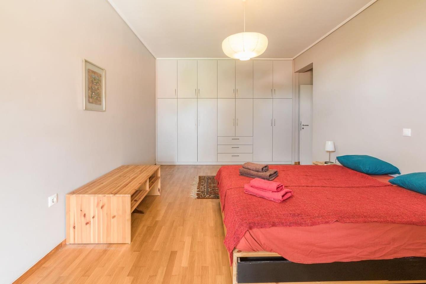 Spacious & Modern flat in Heart of Athens