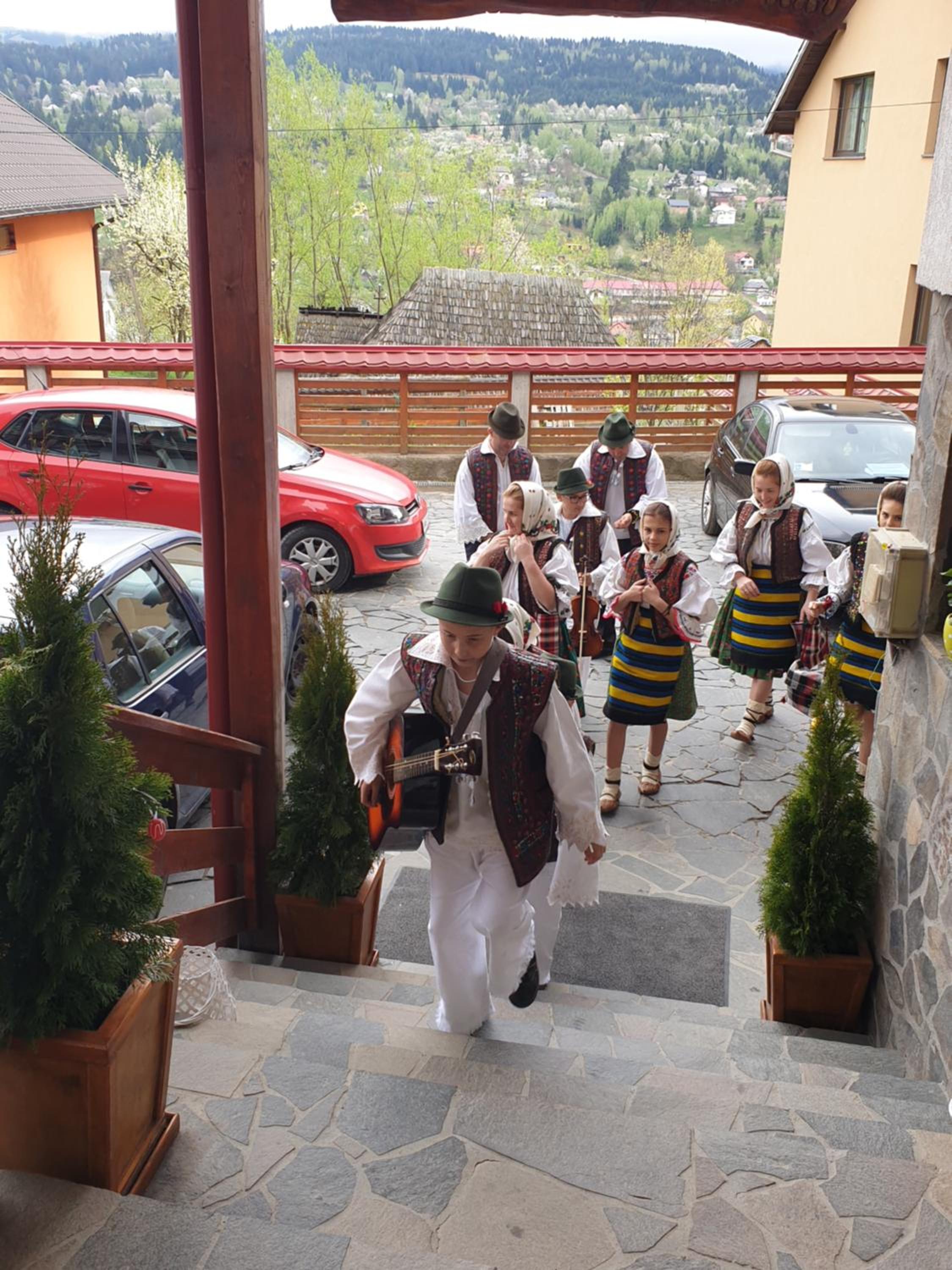 Pensiunea Valcinet view 5