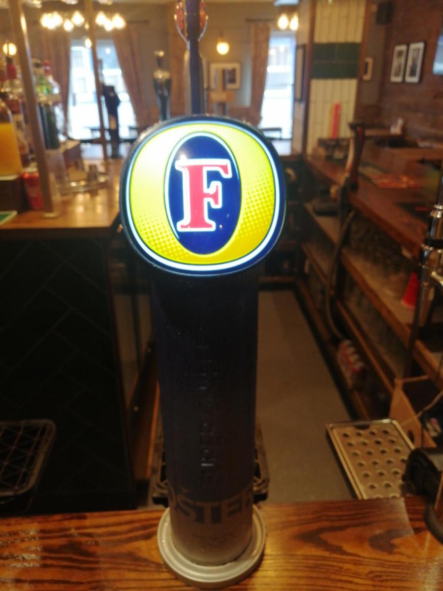 bar