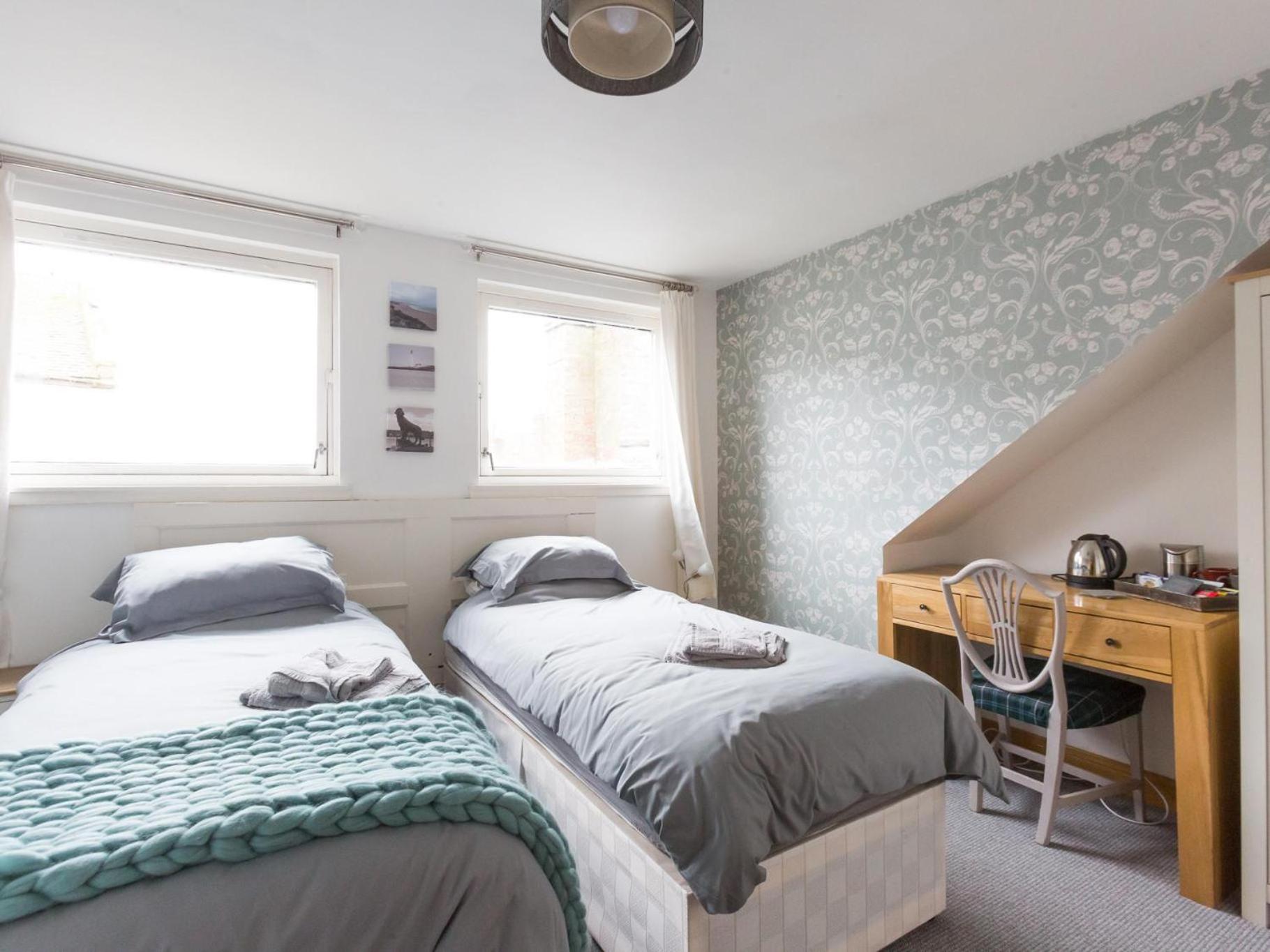 Bamse Self-Catering Ensuite Rooms with Shared Kitchen