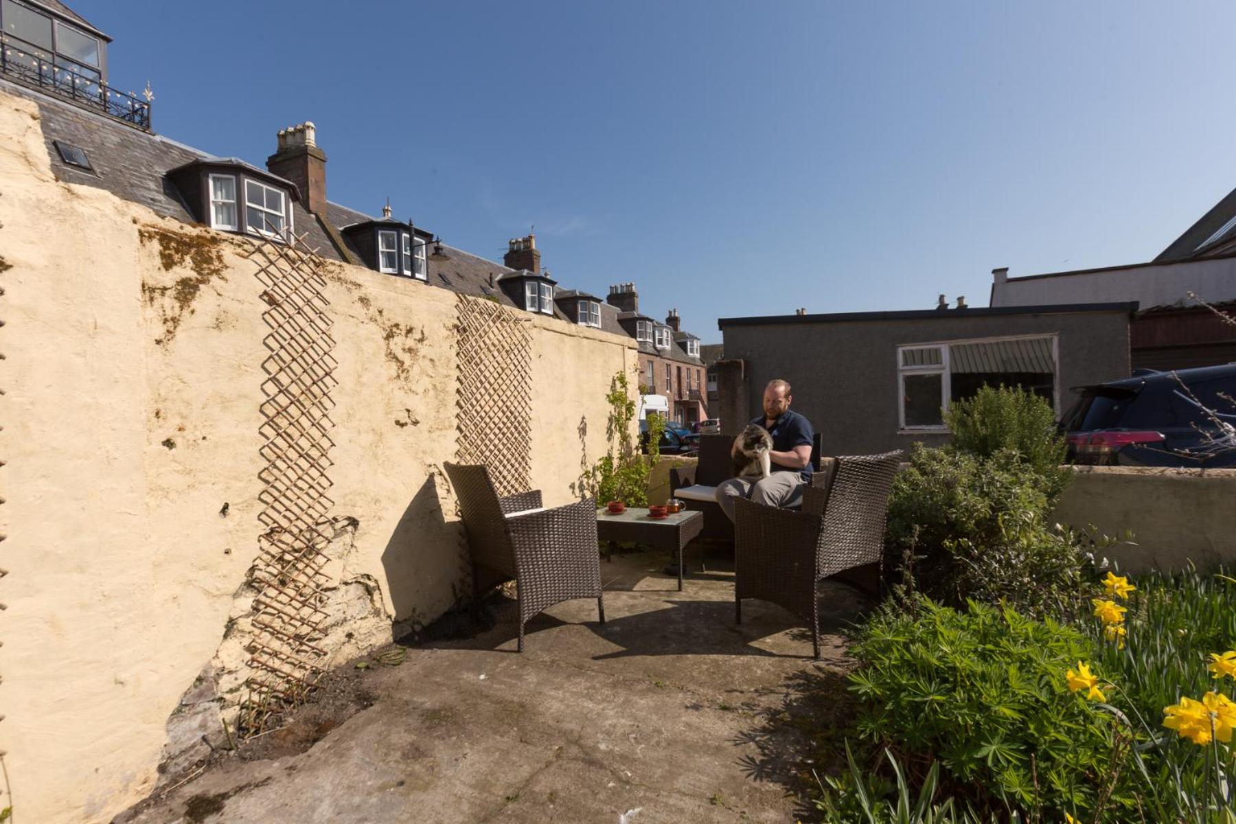 Bamse Self-Catering Ensuite Rooms with Shared Kitchen