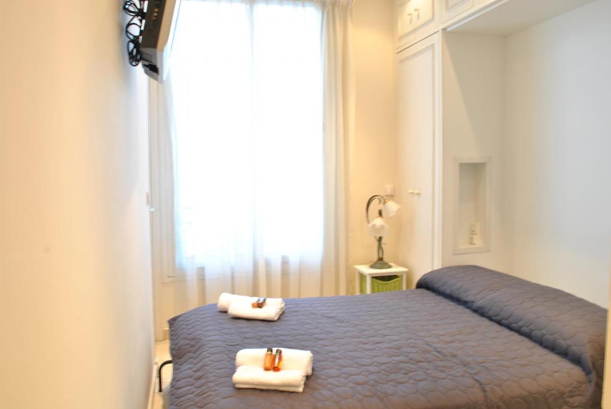 Palais Hoche 2P LON5218 view 3
