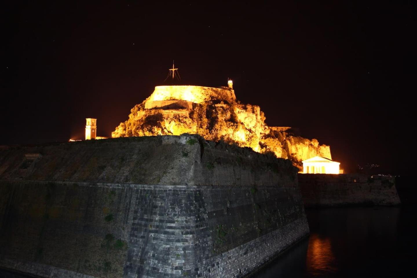 Photo 32