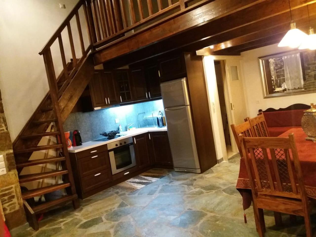 Dryopida House