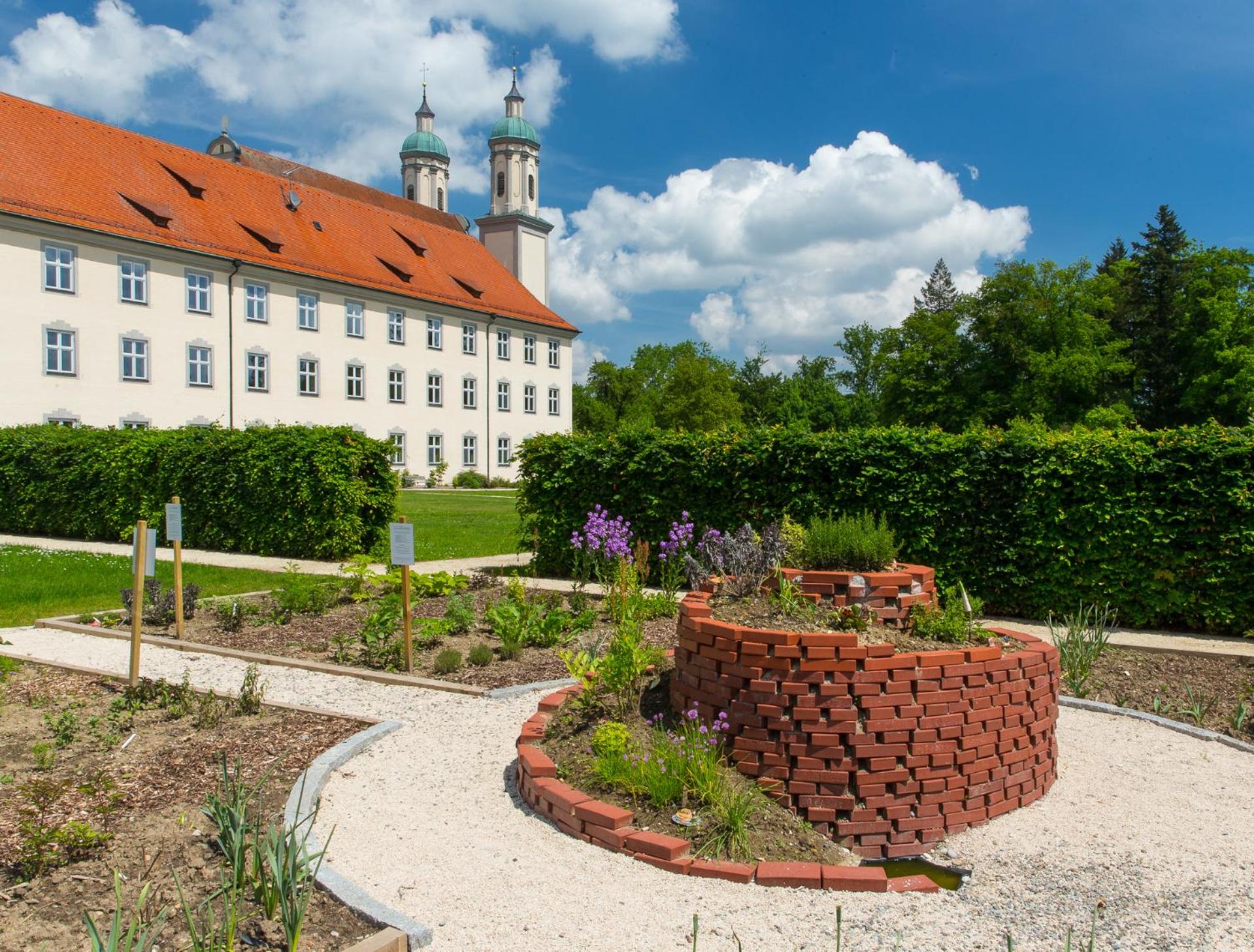 Hotel Kloster Holzen - Property Image 10
