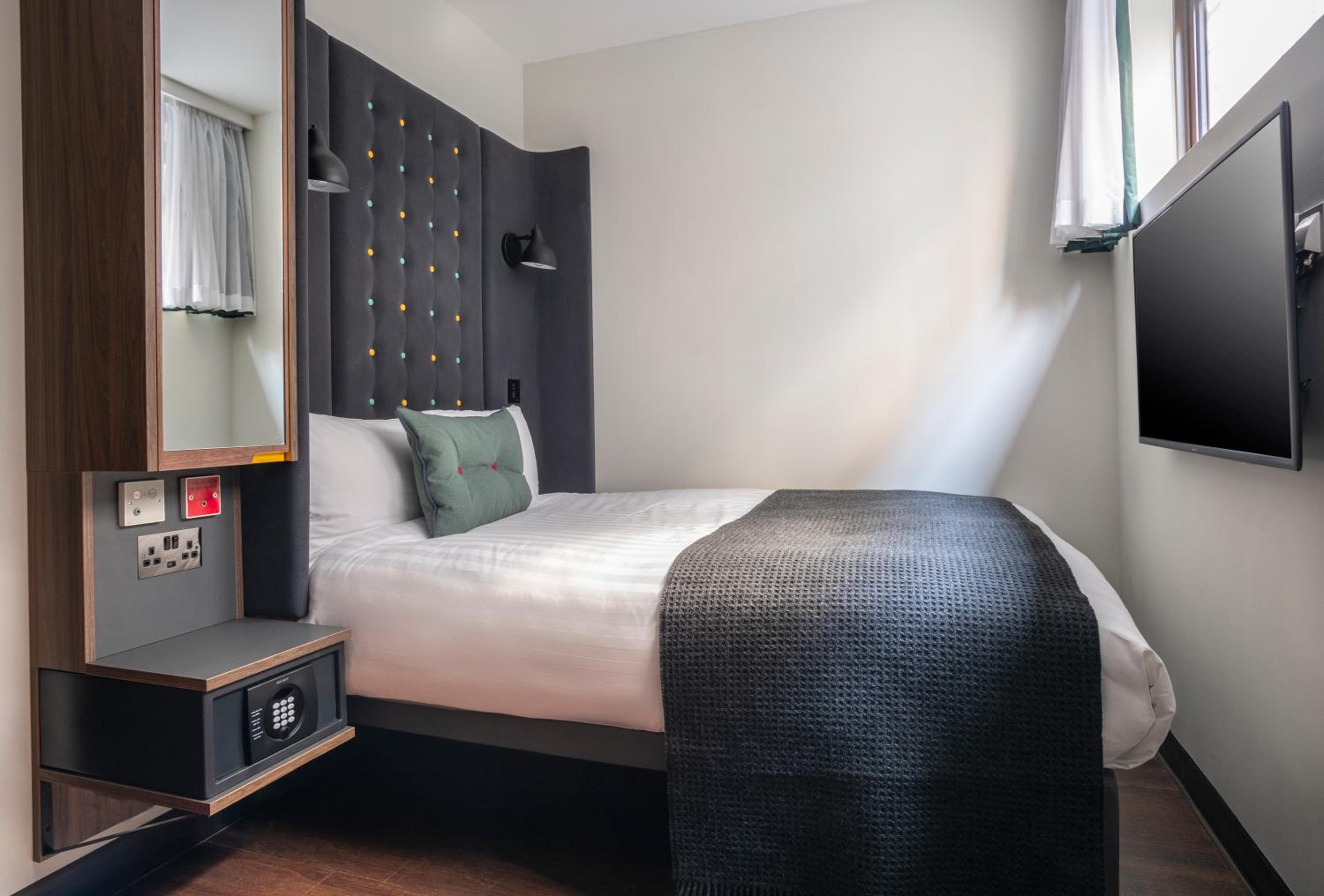 Point A London Liverpool Street 3