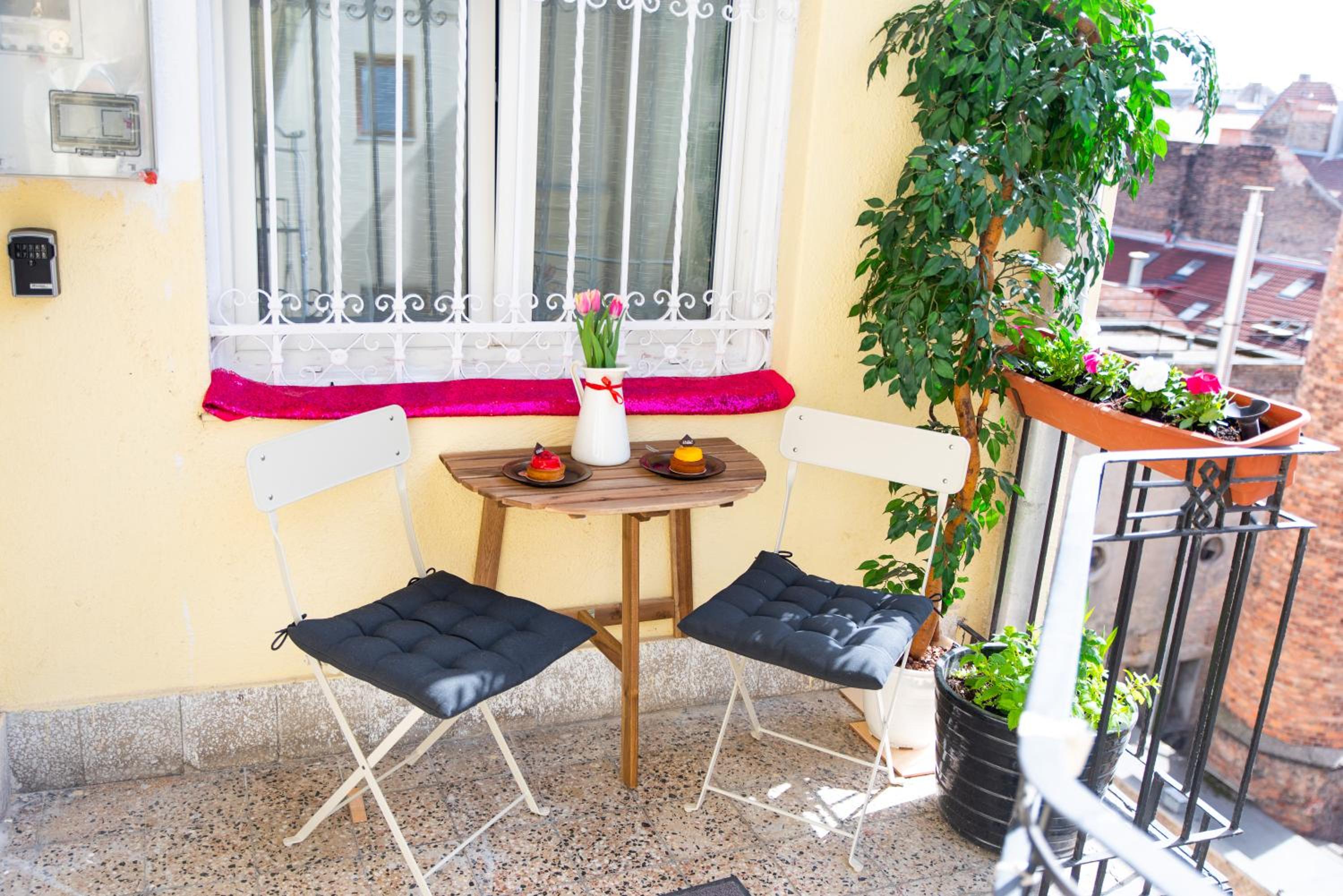 balance & terrace