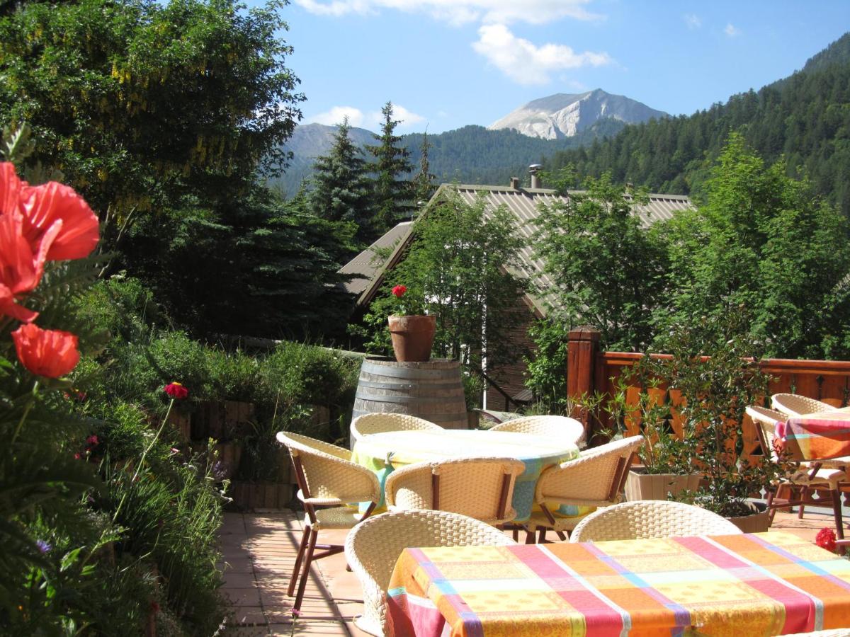 outdoor BBQ area