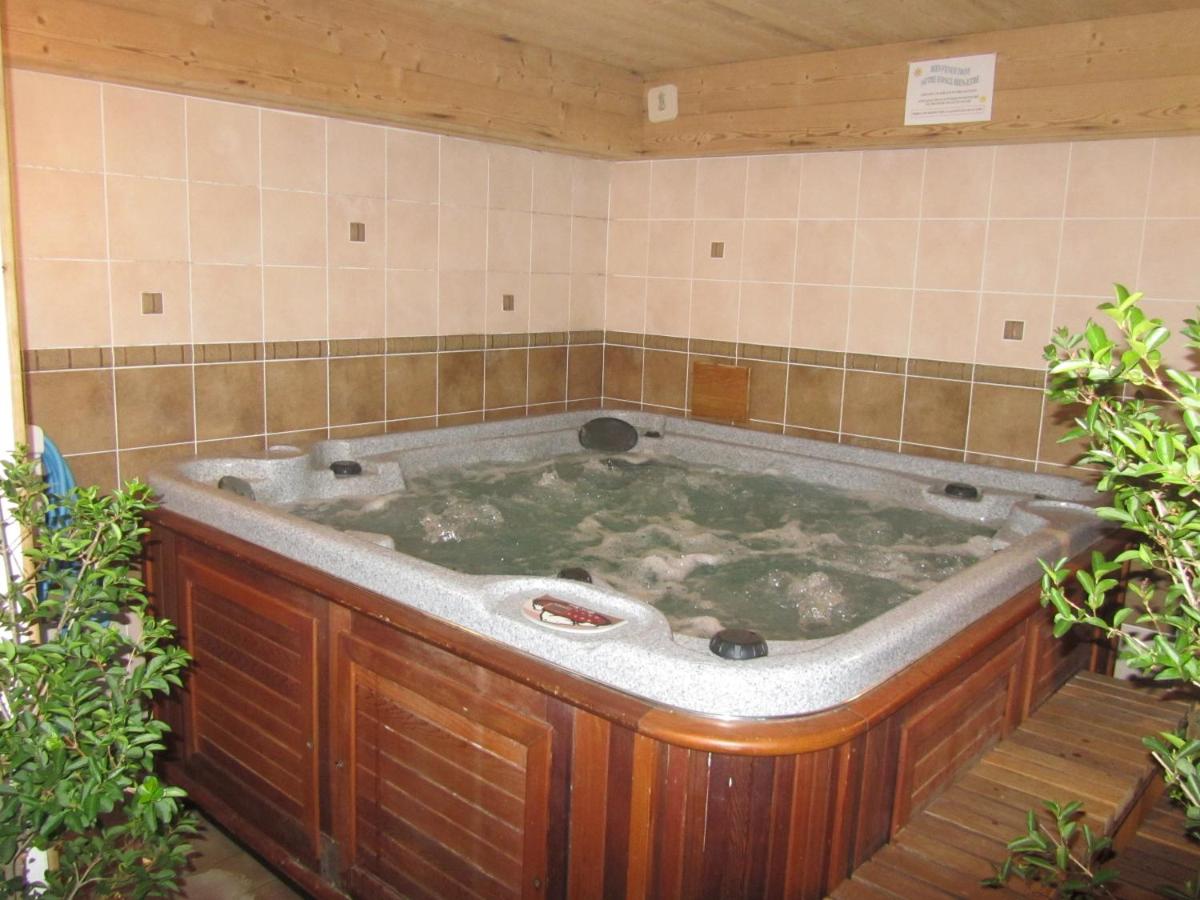 Jacuzzi