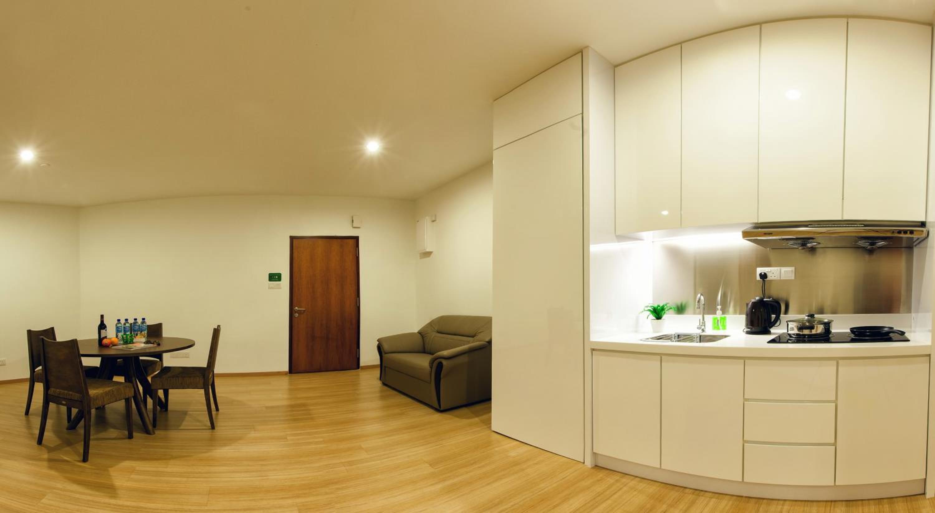 Luxfort 118 Service Suites