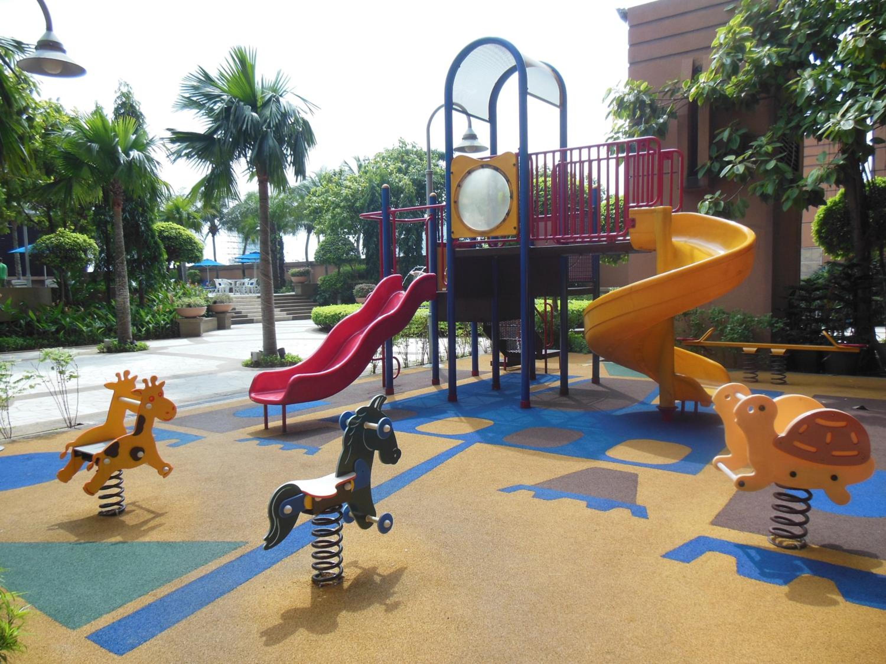Serviced Apartments at Times Square Kuala Lumpur by Robinsons