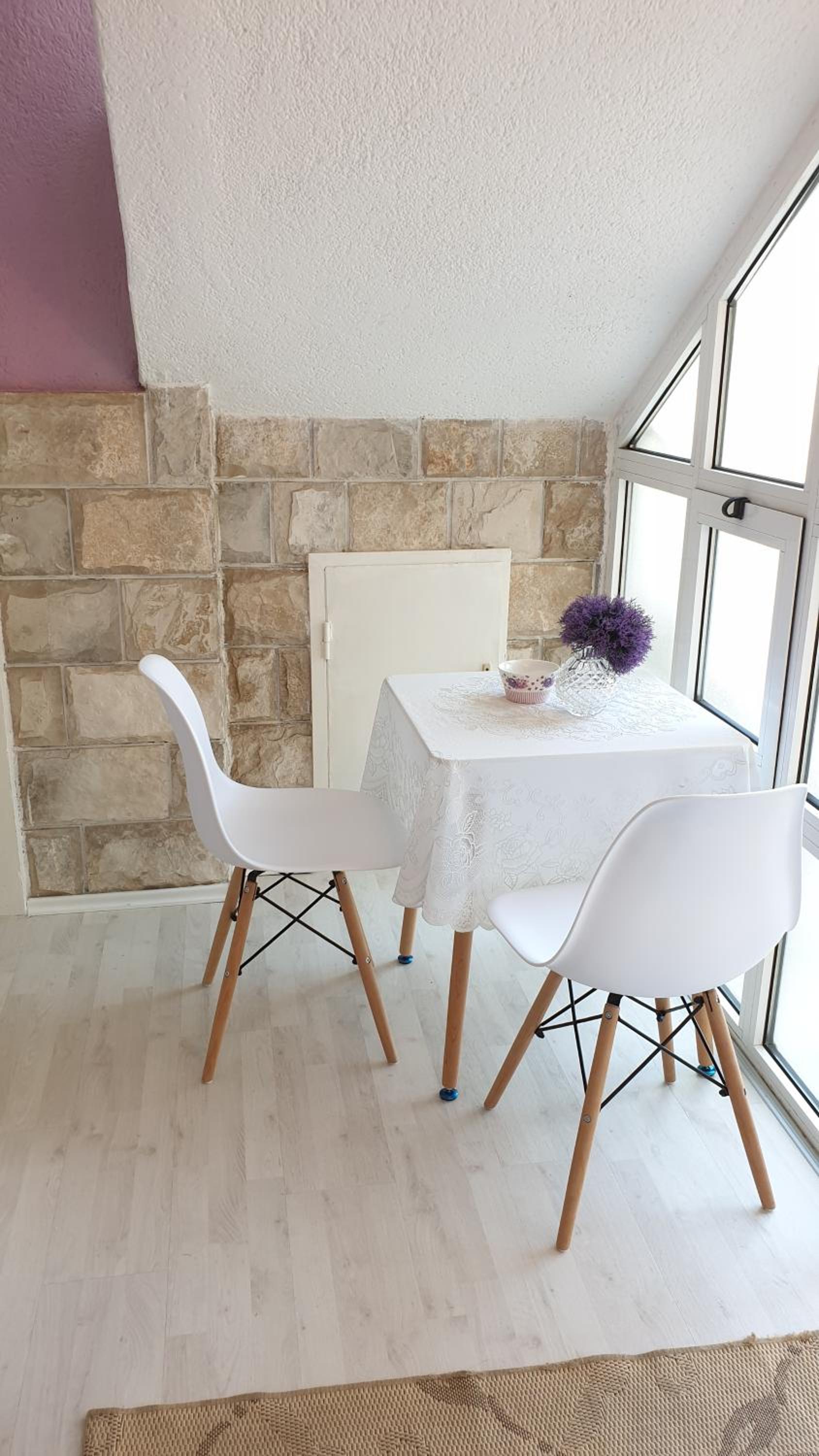 Accommodation Vesa
