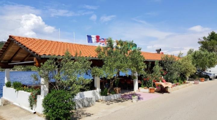 Apartments Sponga