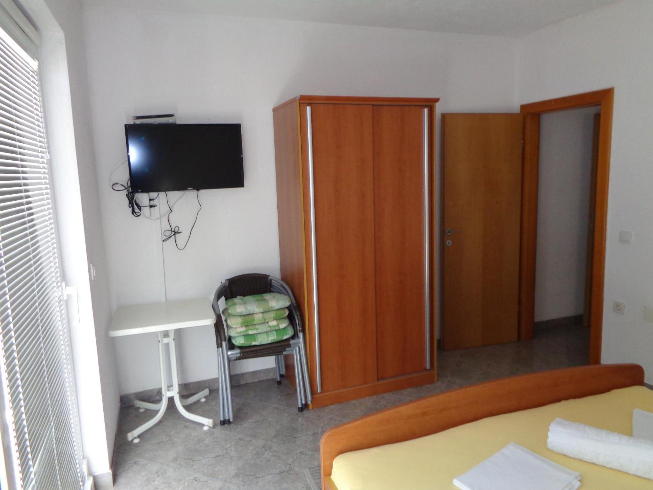 Photo 38